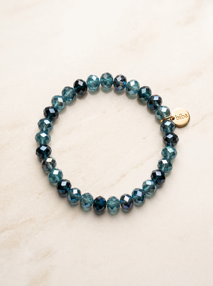 Produktfoto Armband Glitzerperle von biba in der Farbe türkis vom Hamburger Modelabel Stegmann Mode
