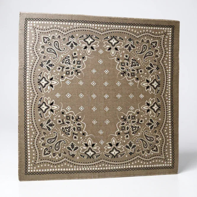 Produktfoto vom Tuch Flauschbandana im Farbmuster Sand vom Hamburger Modelabel stegmann mode