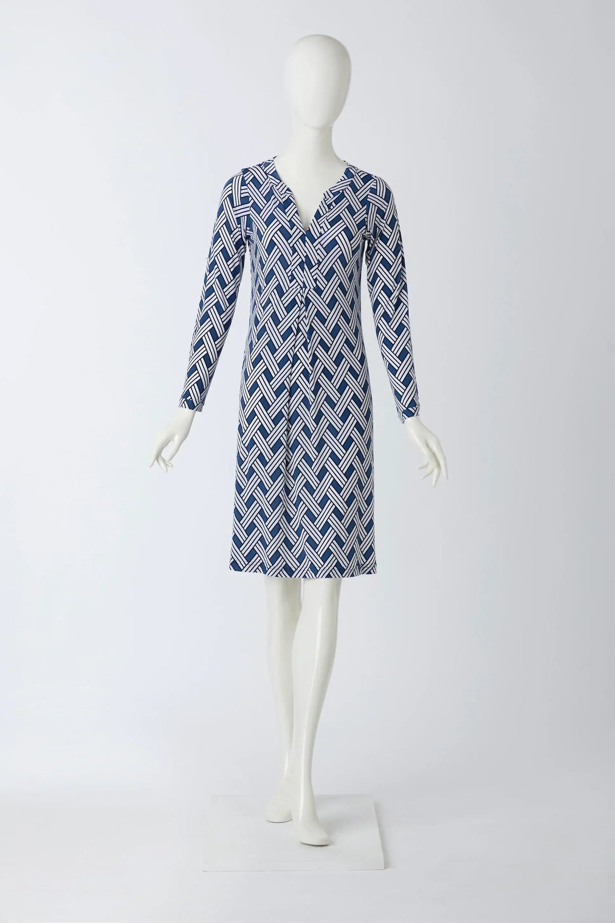 Kleid mit Muster von dem Hamburger Modelabel stegmann mode