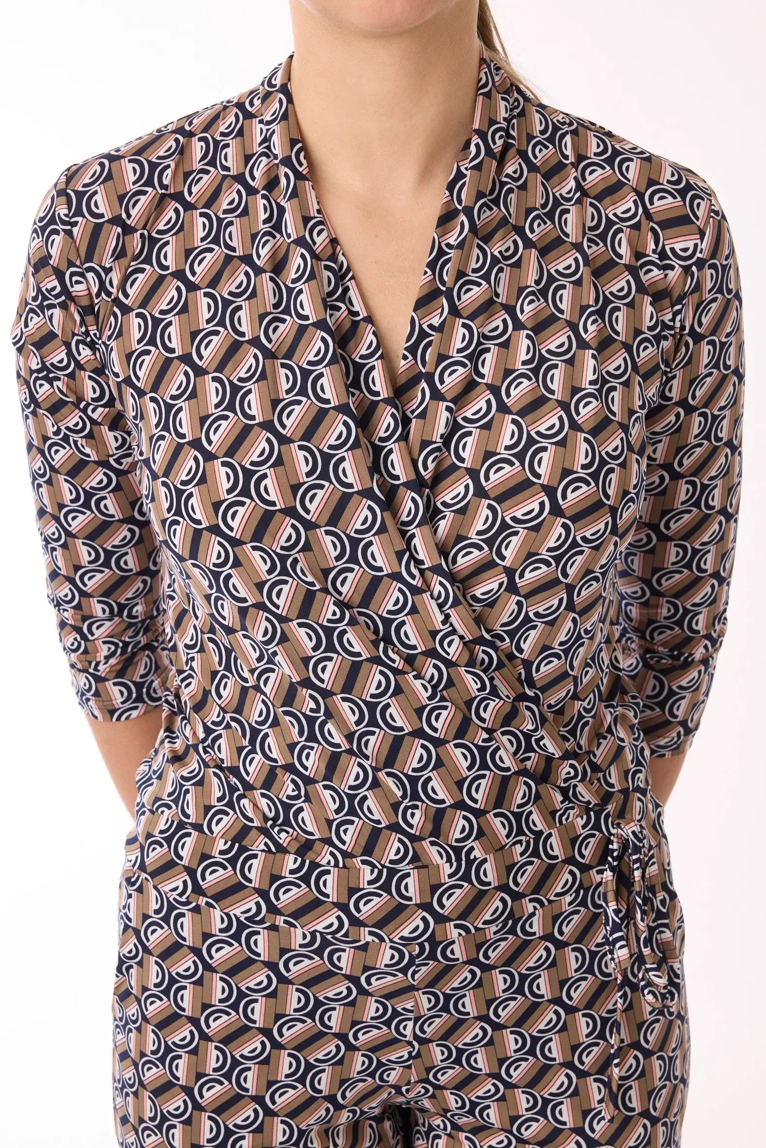 Jumpsuit mit Muster von dem Hamburger Modelabel stegmann mode