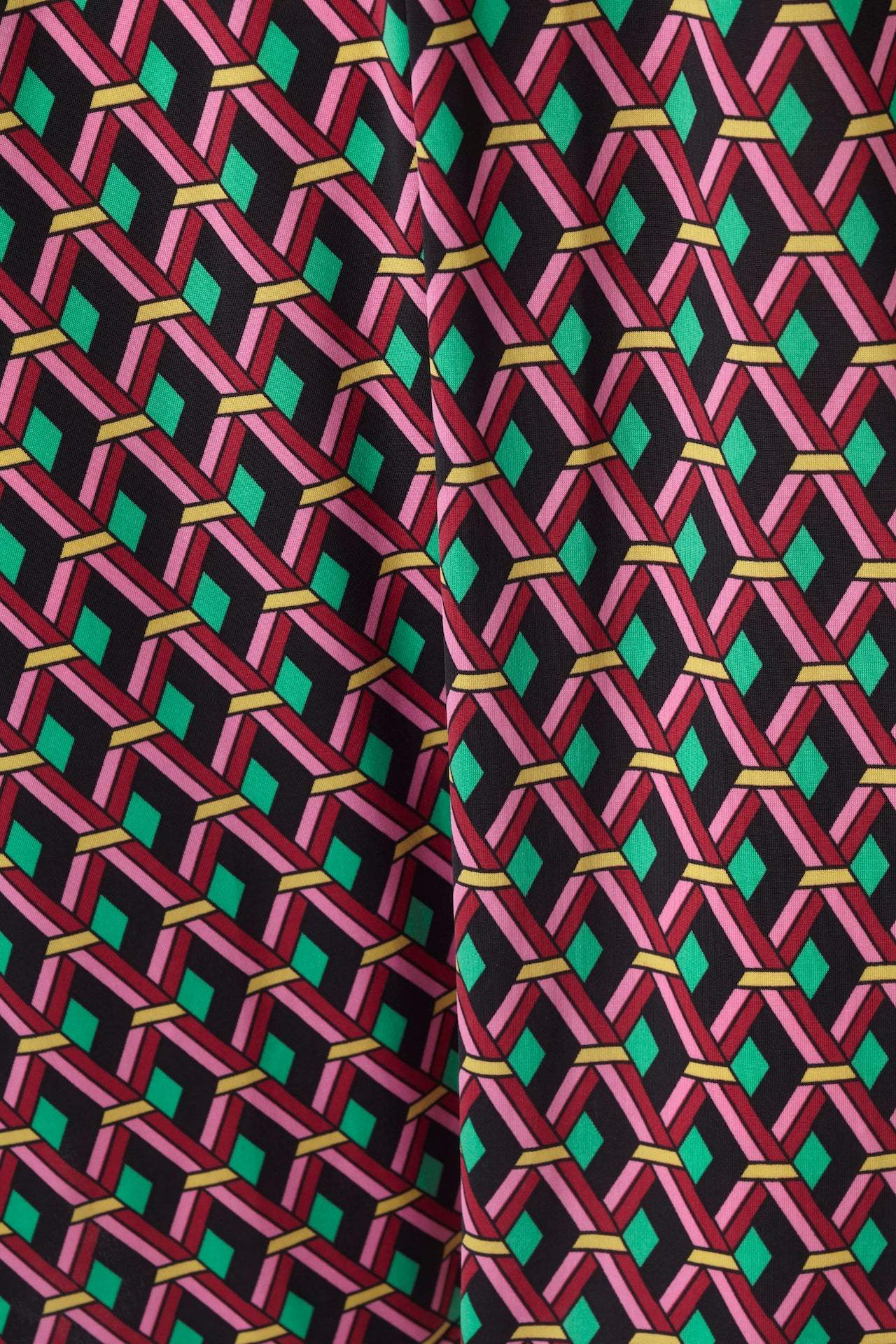 Kleid mit Knopfleiste und Muster von dem Hamburger Modelabel stegmann mode