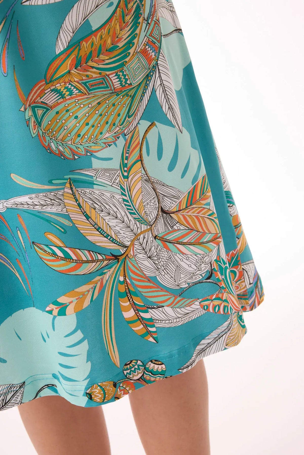 Kleid mit Knopfleiste und Muster von dem Hamburger Modelabel stegmann mode