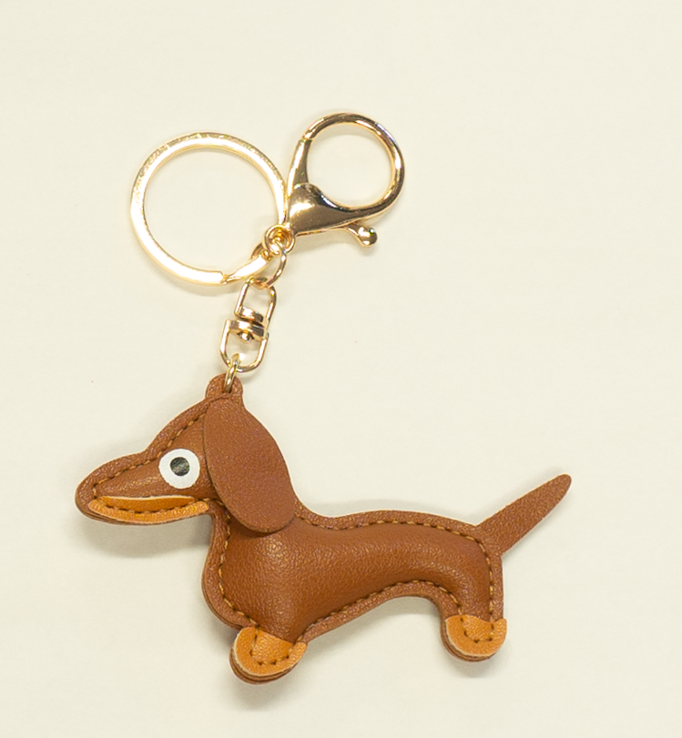 Schlüsselanhänger mit Dackel Motiv Farbe braun vom Hamburger Modelabel stegmann mode