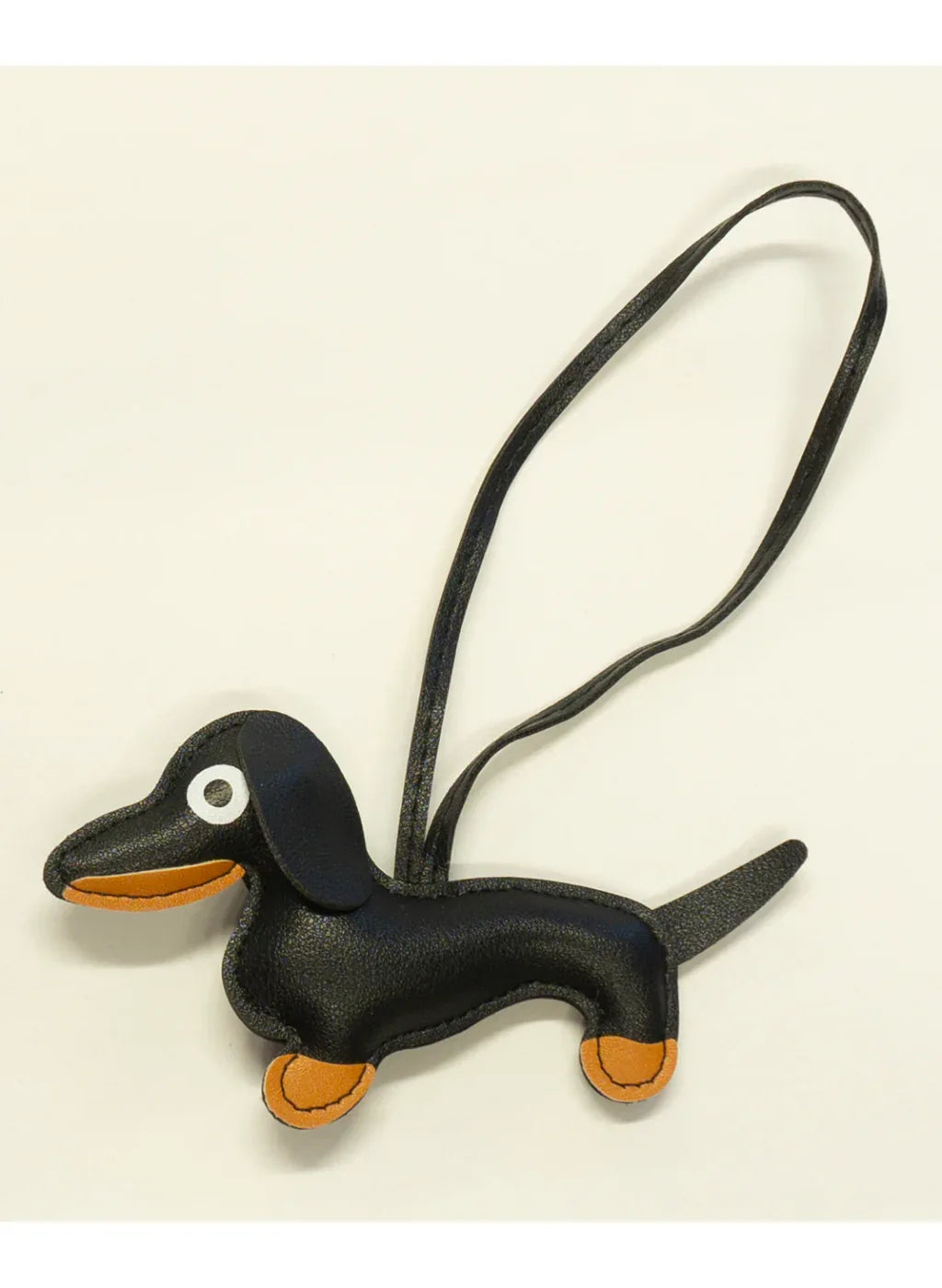 Taschenanhänger mit Dackel-Motiv in Schwarz vom Hamburger Modelabel stegmann mode