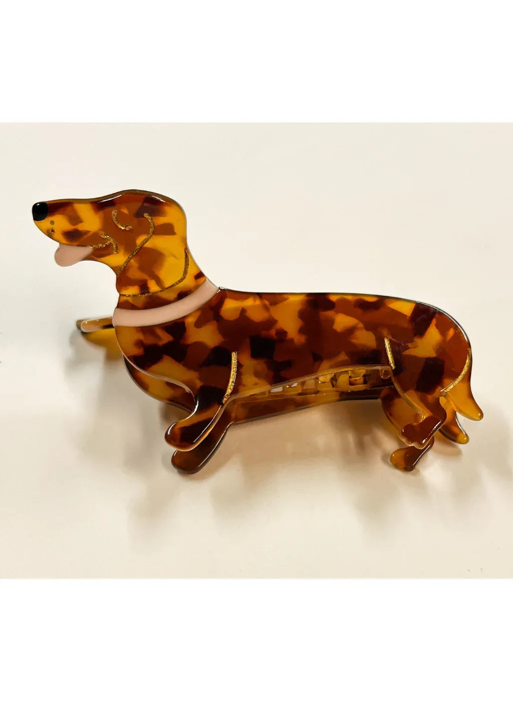 Produktfoto von Haarklammer in Dackelform in der Farbe Braun vom Hamburger Modelabel stegmann mode