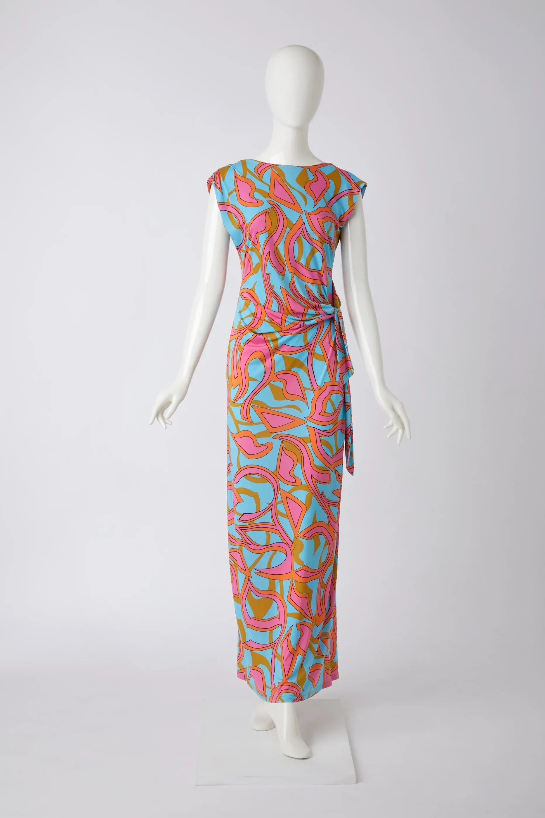 Elegantes Sommerkleid vom Hamburger Modellabel stegmann mode