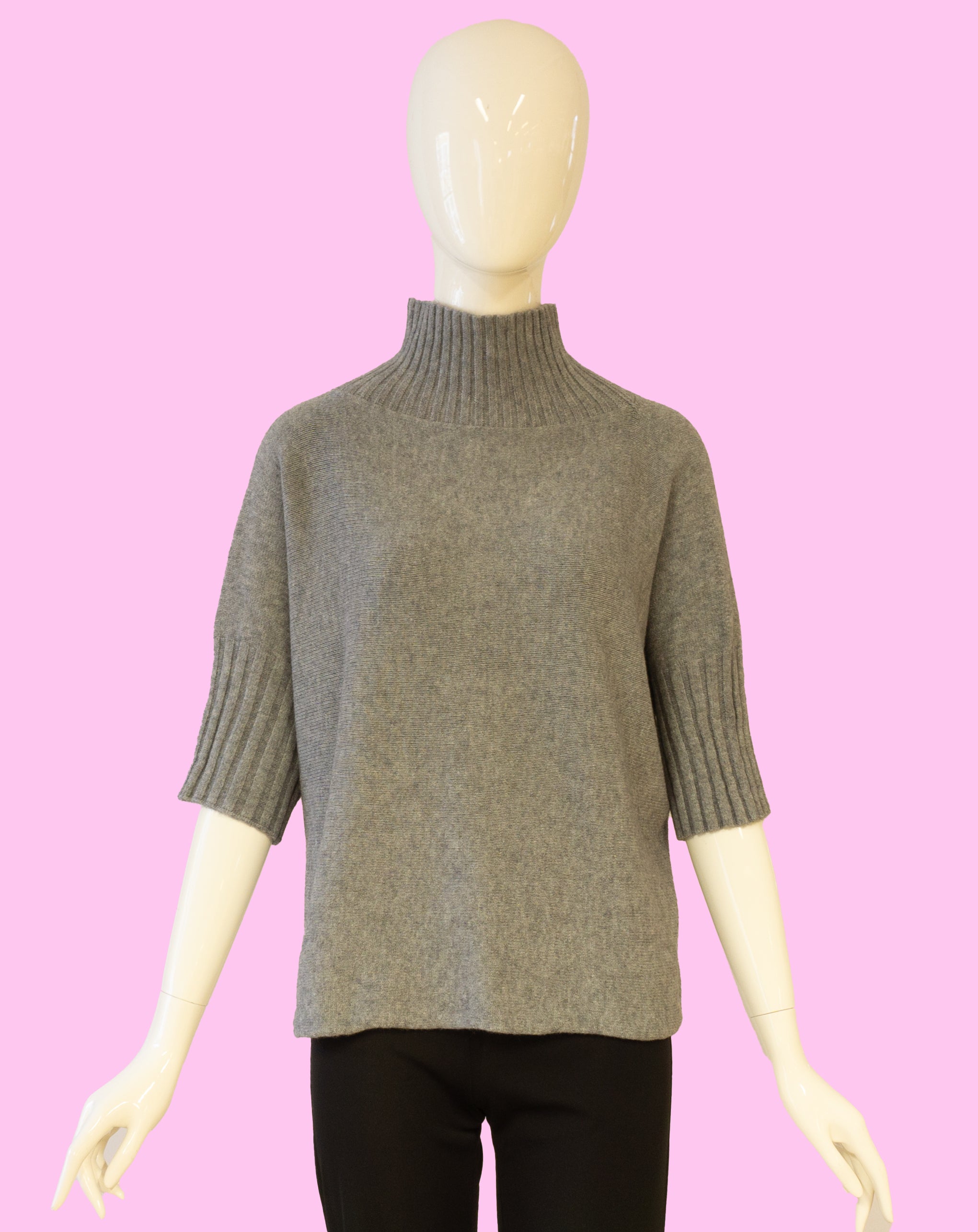 Pullover in Kastenform vom Hamburger Modelabel stegmann mode