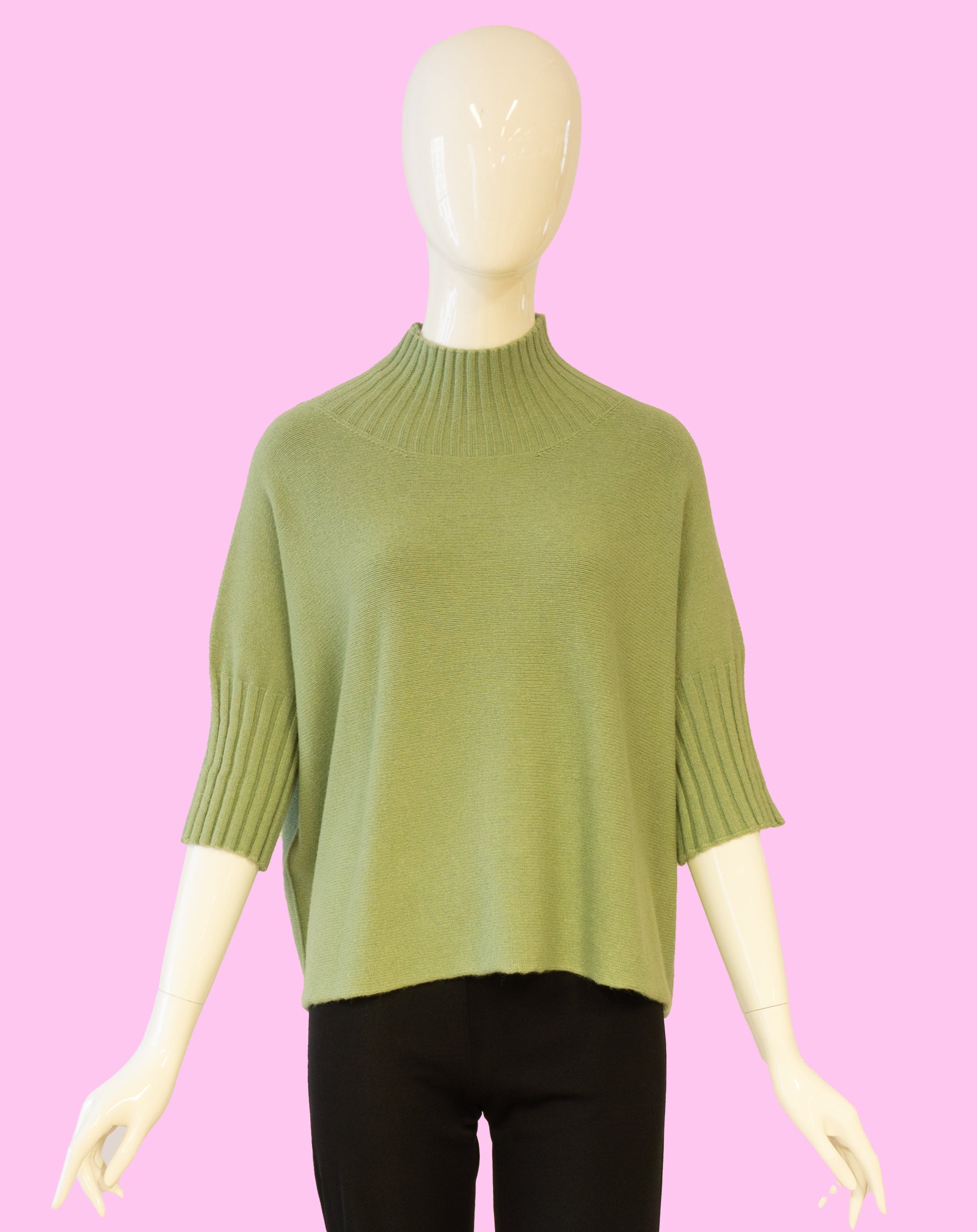 Pullover in Kastenform vom Hamburger Modelabel stegmann mode