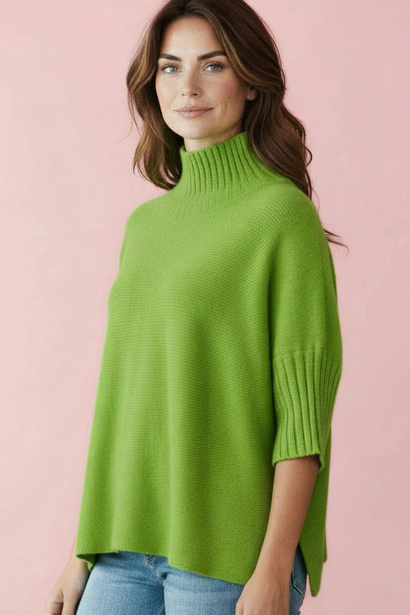 Produktfoto vom Pullover in Kastenform in der Farbe Kiwi vom Hamburger Modelabel stegmann mode