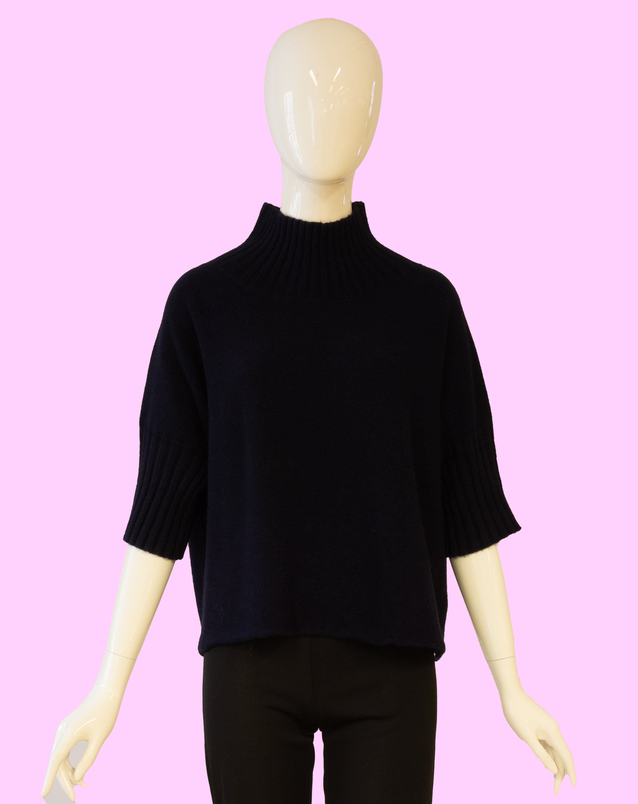 Pullover in Kastenform vom Hamburger Modelabel stegmann mode