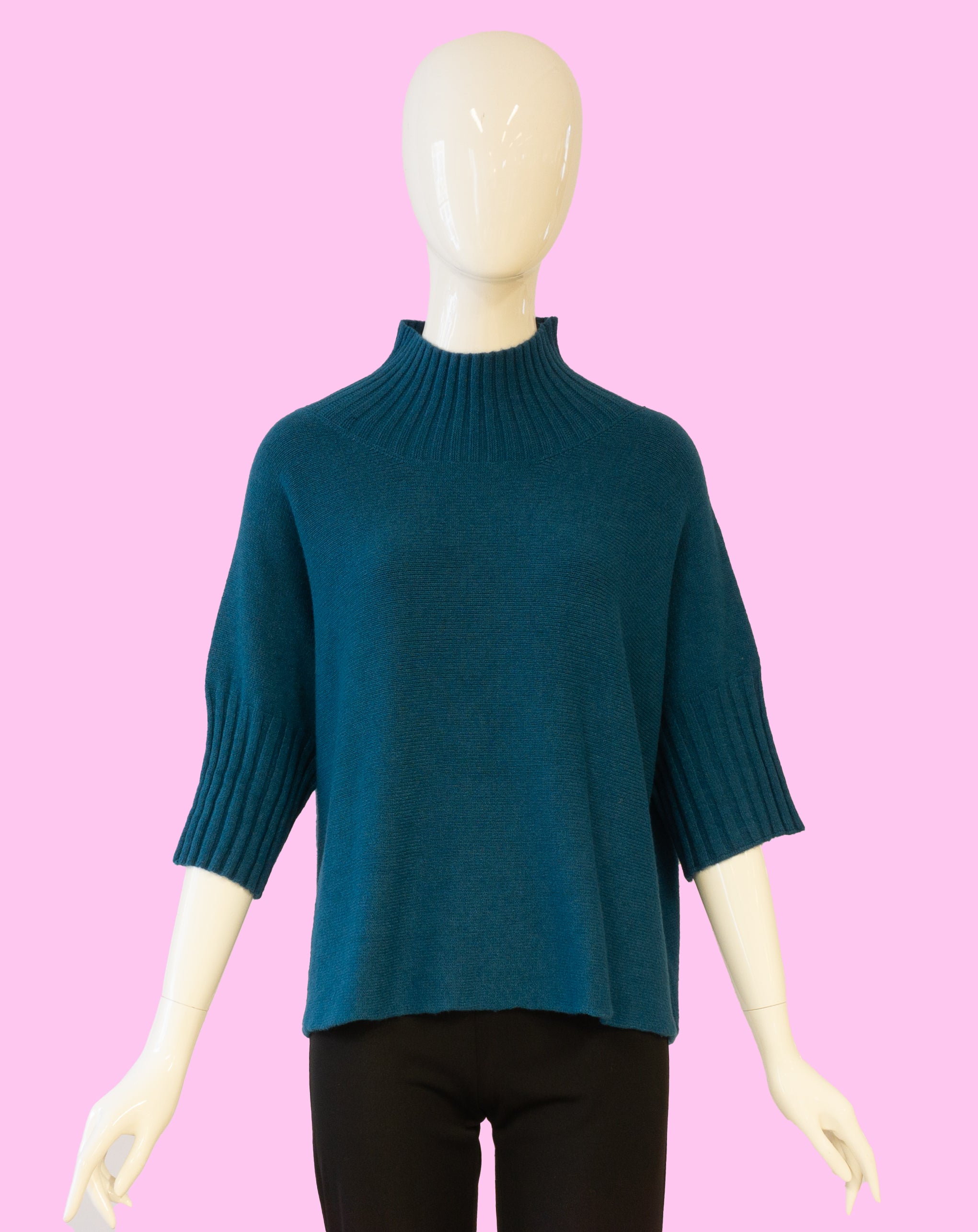 Pullover in Kastenform vom Hamburger Modelabel stegmann mode