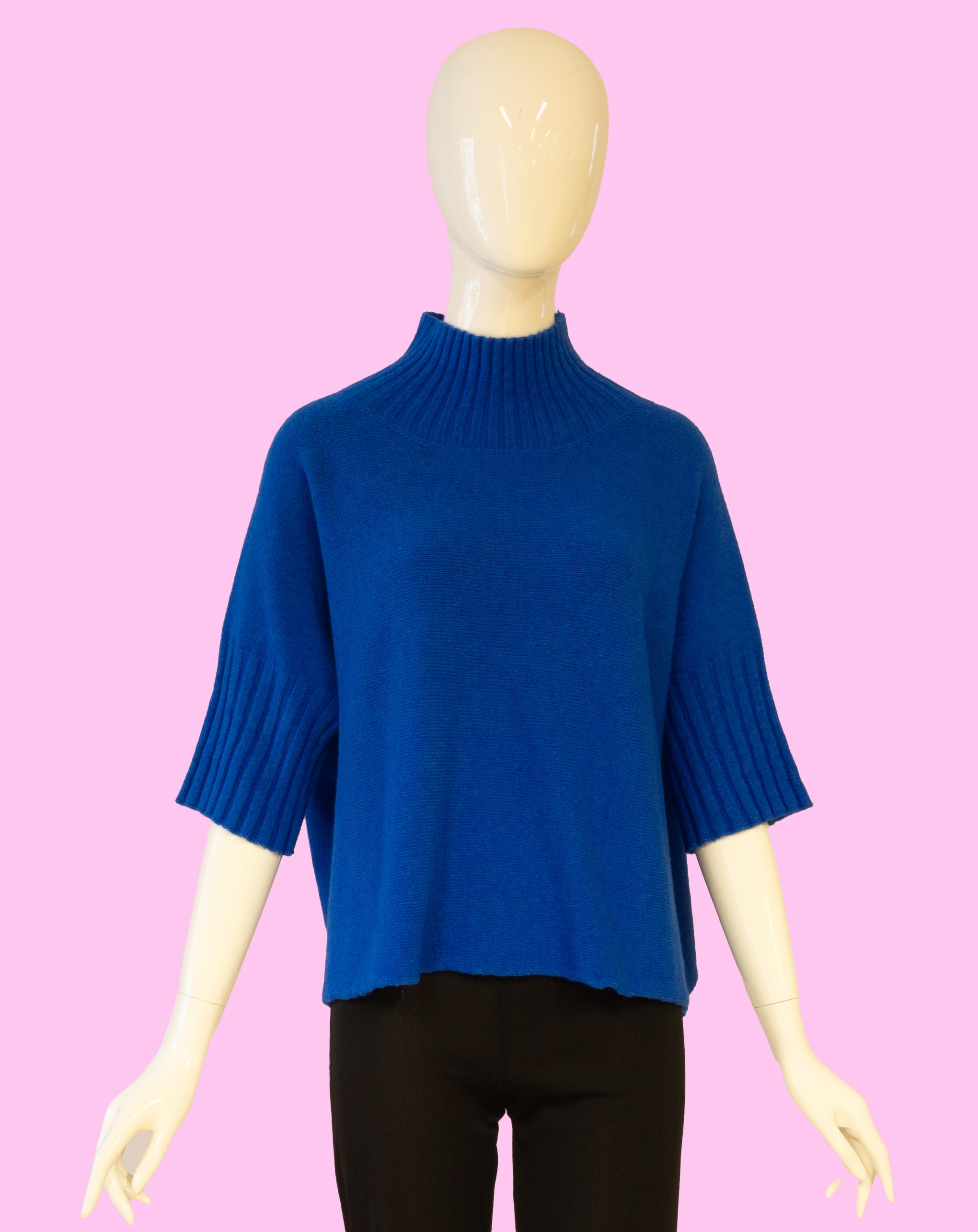 Pullover in Kastenform vom Hamburger Modelabel stegmann mode