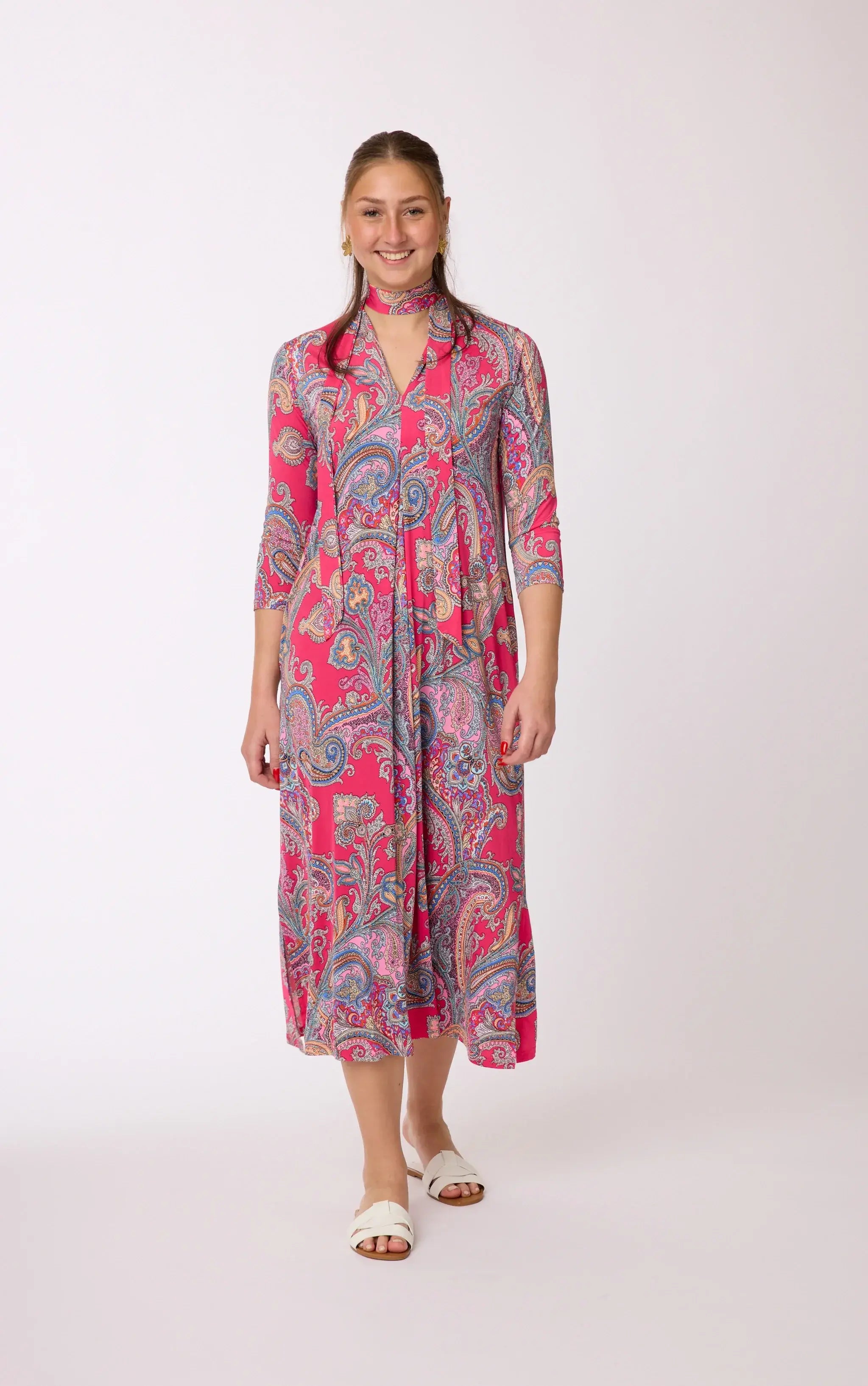 Midikleid mit Muster von dem Hamburger Modelabel stegmann mode