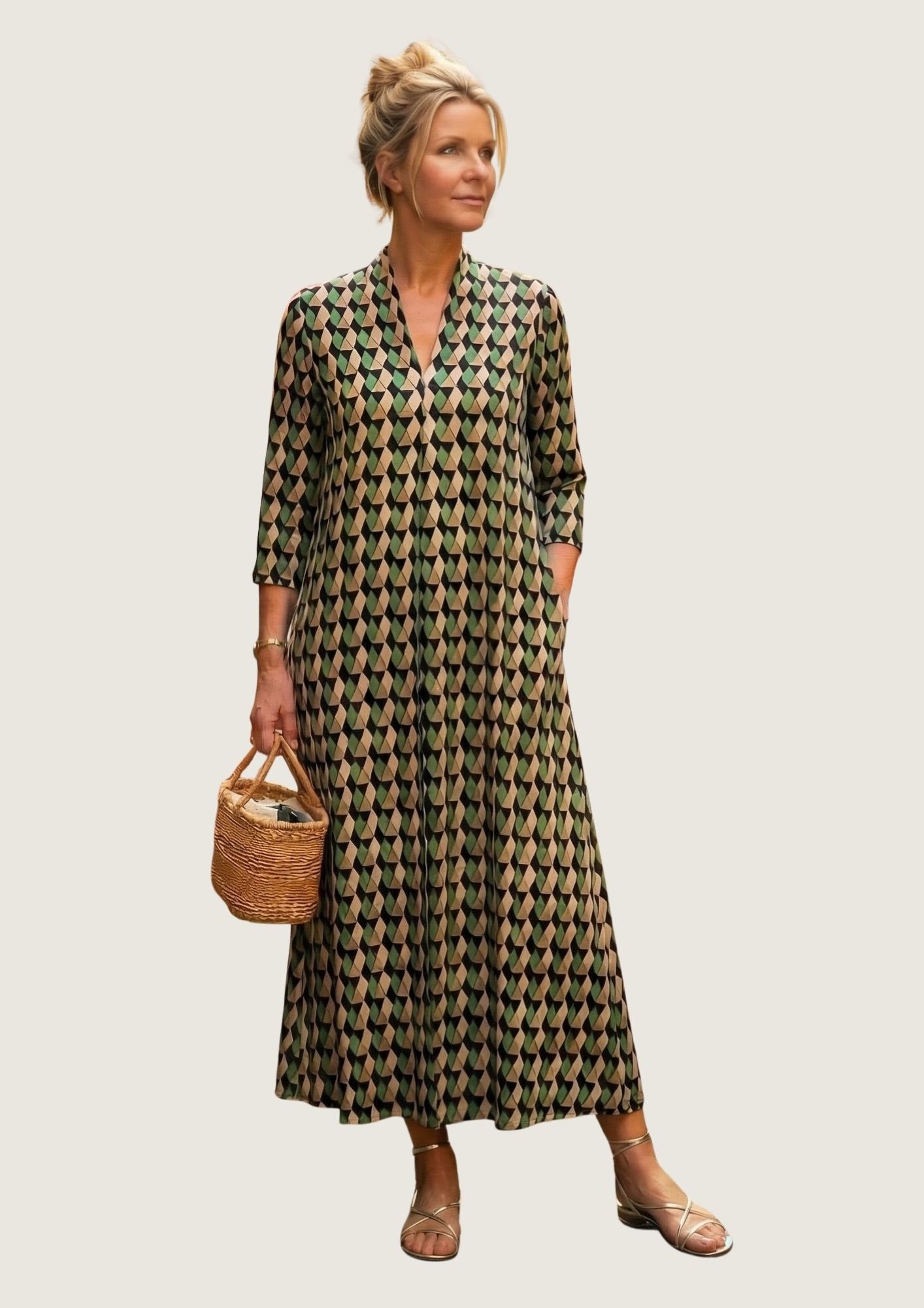 KI Modell im Studio im Kleid Happy im Print Kaleidoscope vom Hamburger Modelabel stegmann mode