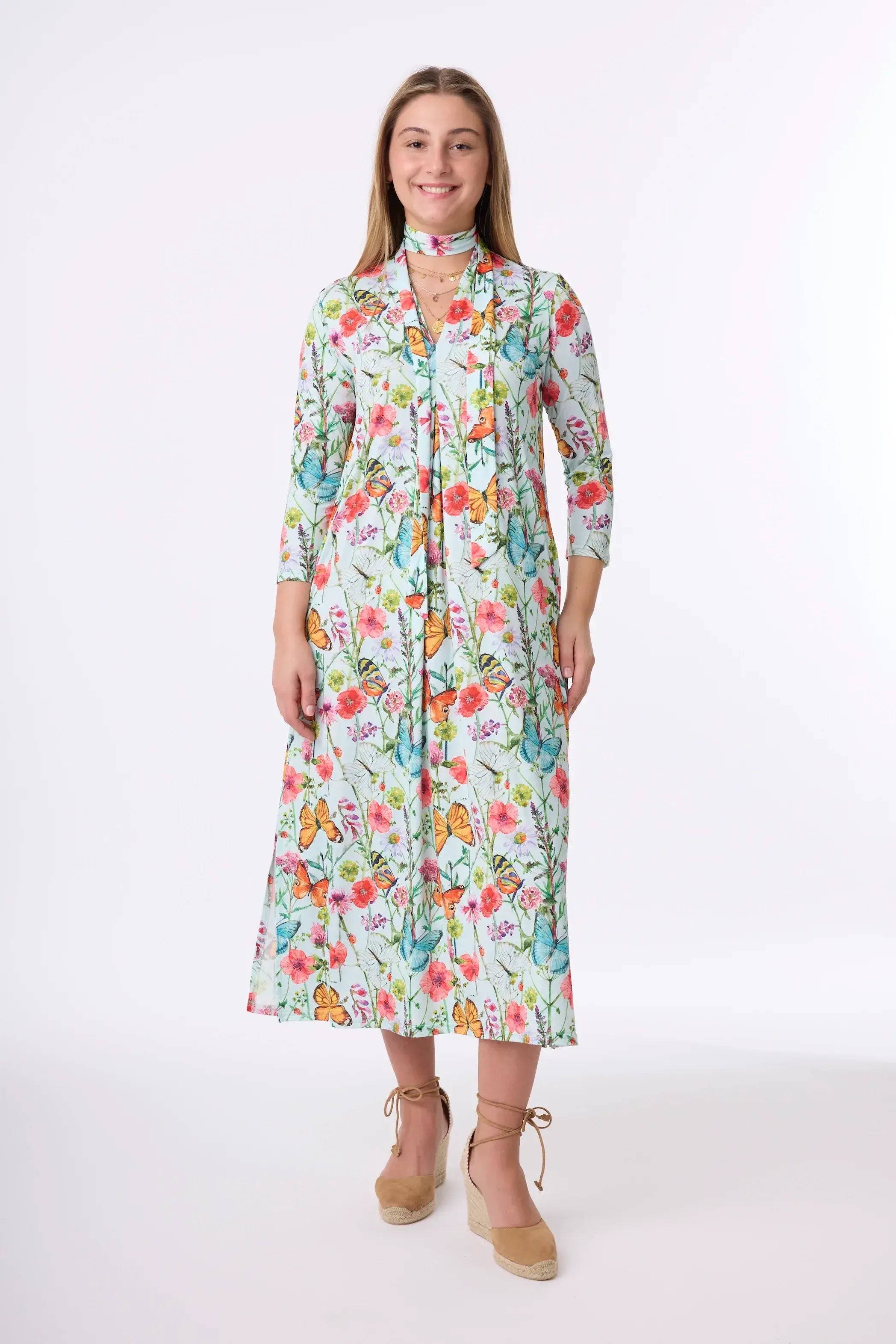 Midikleid Happy im Print Papillon Bleu vom Hamburger Modelabel stegmann mode