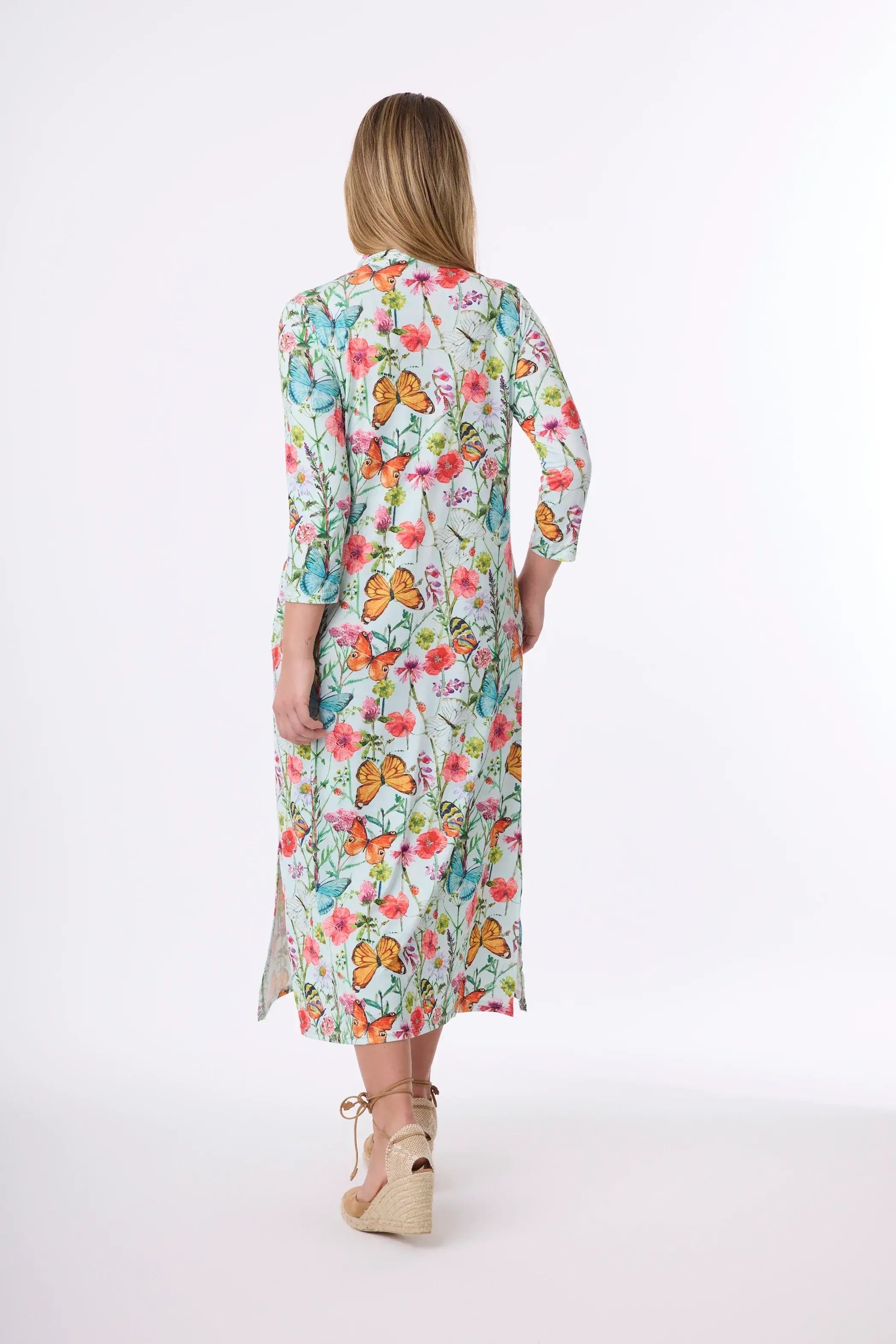 Midikleid Happy im Print Papillon Bleu vom Hamburger Modelabel stegmann mode