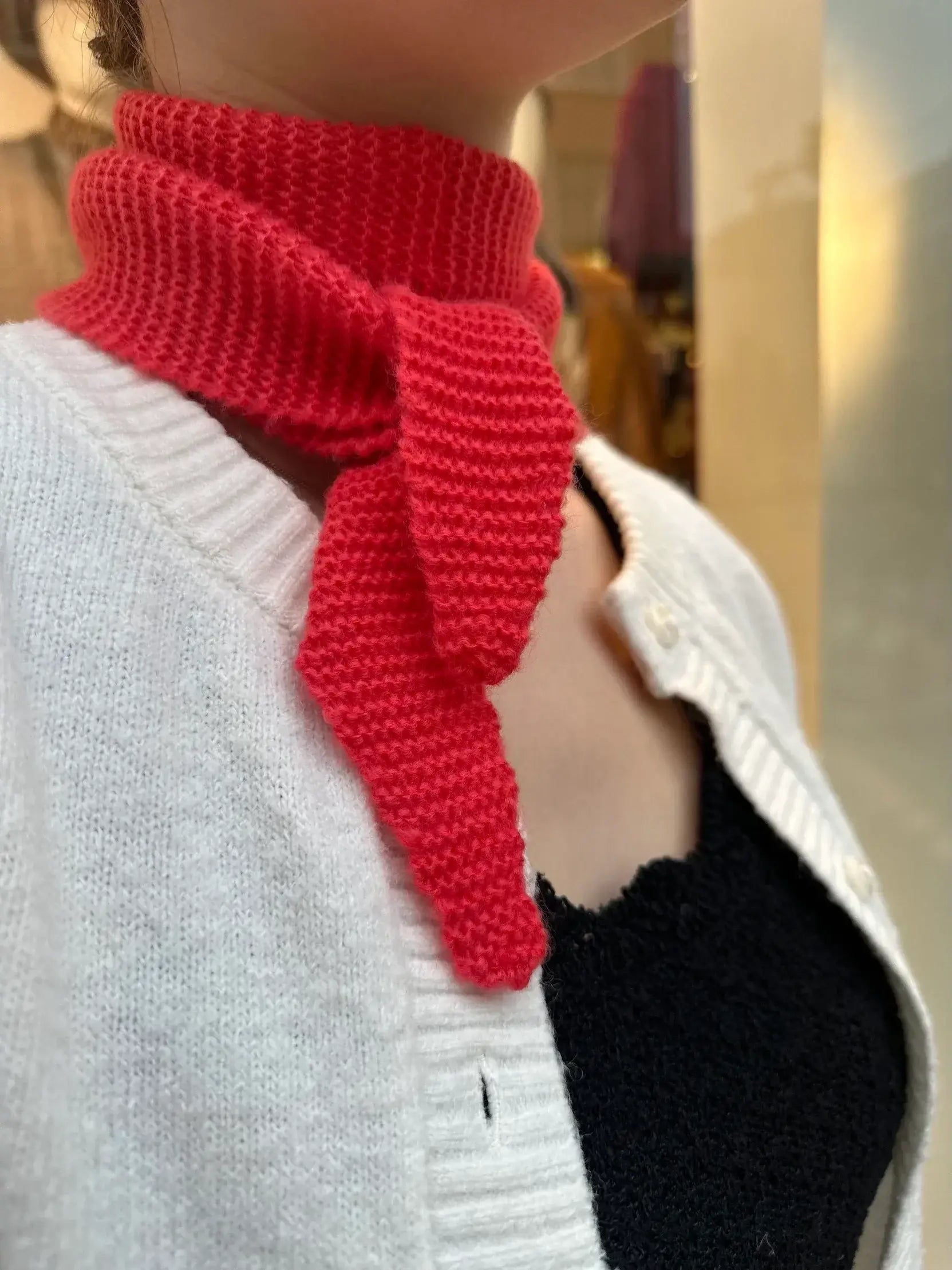 Sophie Schal im Farbton Tomate vom Hamburger Modelabel stegmann mode