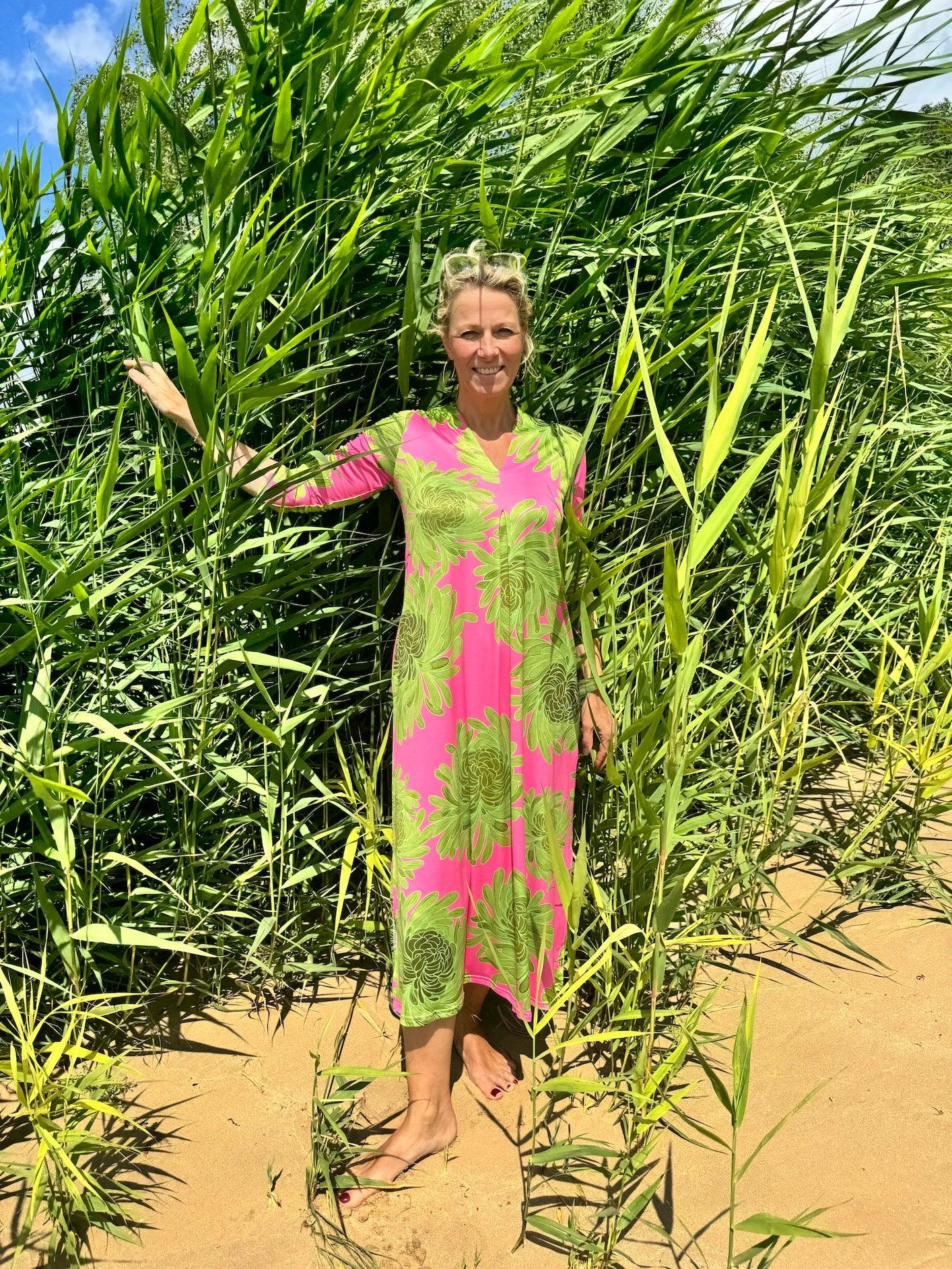 Midikleid mit Muster von dem Hamburger Modelabel stegmann mode