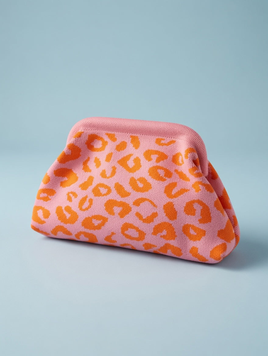 moderne Clutch Leo rosa/orange vom Hamburger Modelabel stegmann mode