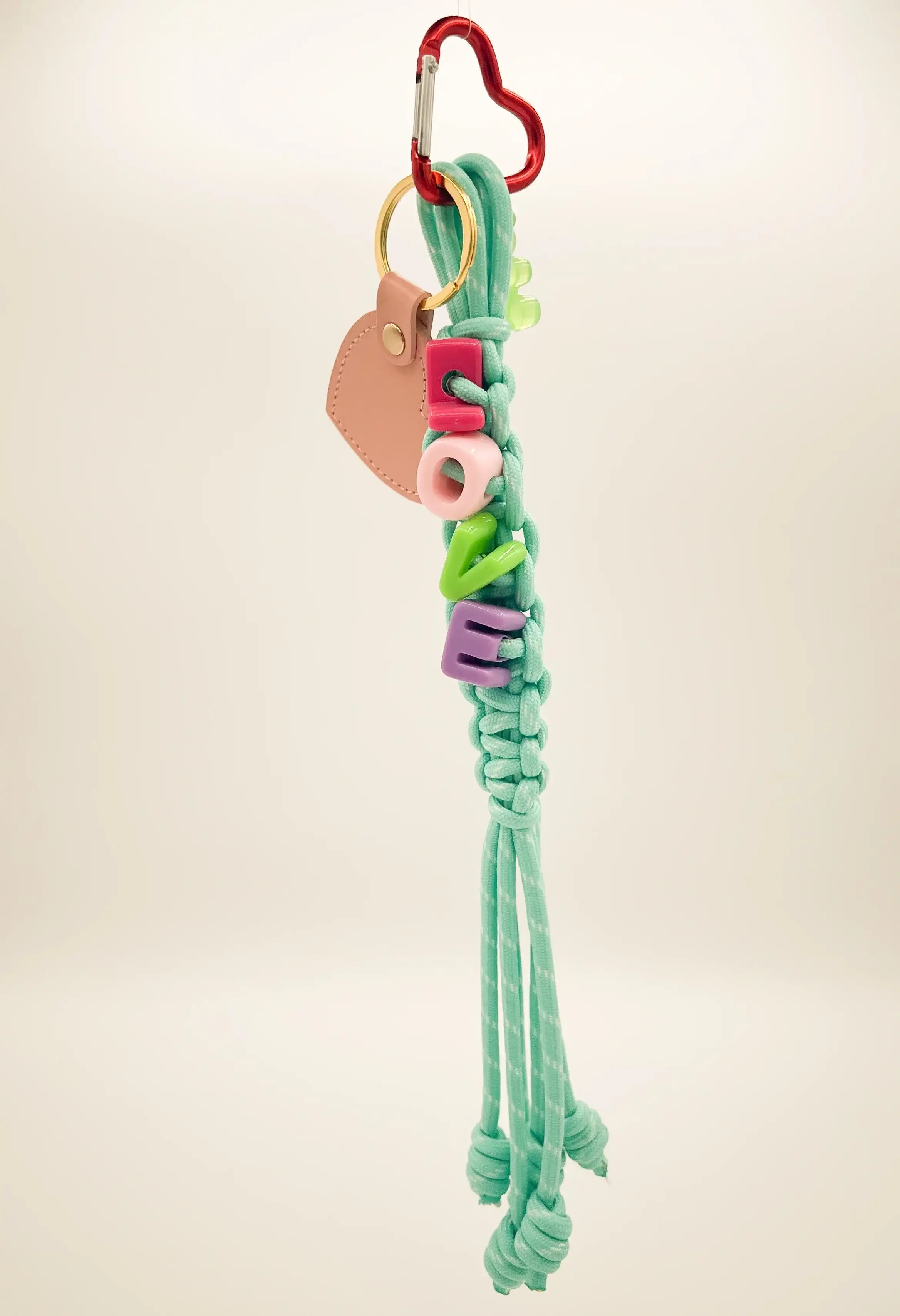Taschenanhänger mit unterschiedlichen Design vom Hamburger Modelabel stegmann mode