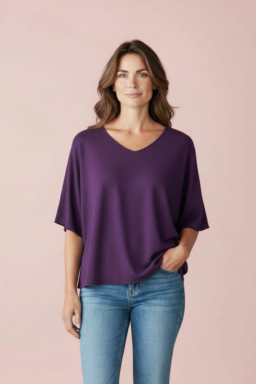 Produktfoto Pullover in Violett mit V-Ausschnitt und Halbarm vom Hamburger Modelabel stegmann mode