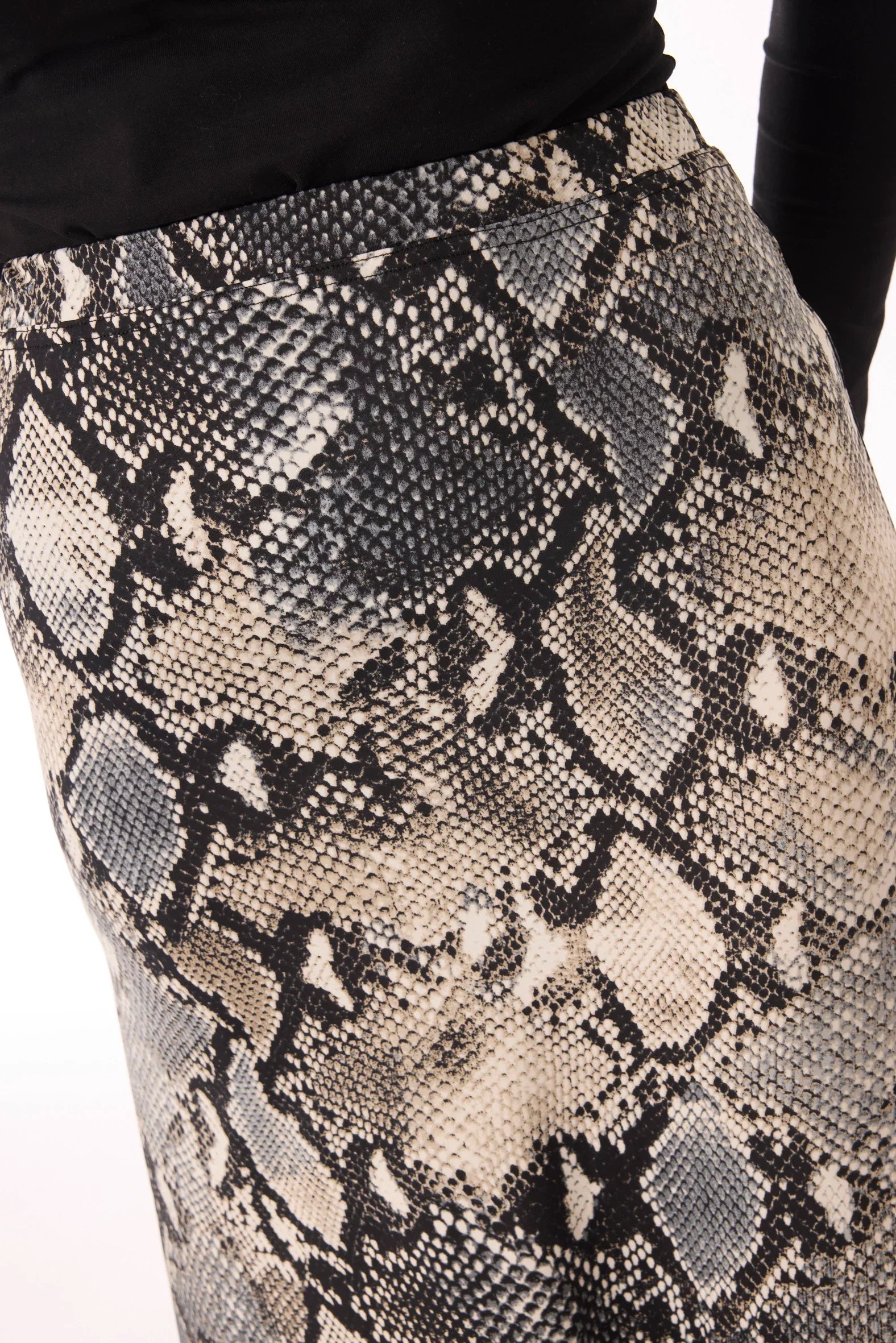 Rock mit Muster von dem Hamburger Modelabel stegmann mode