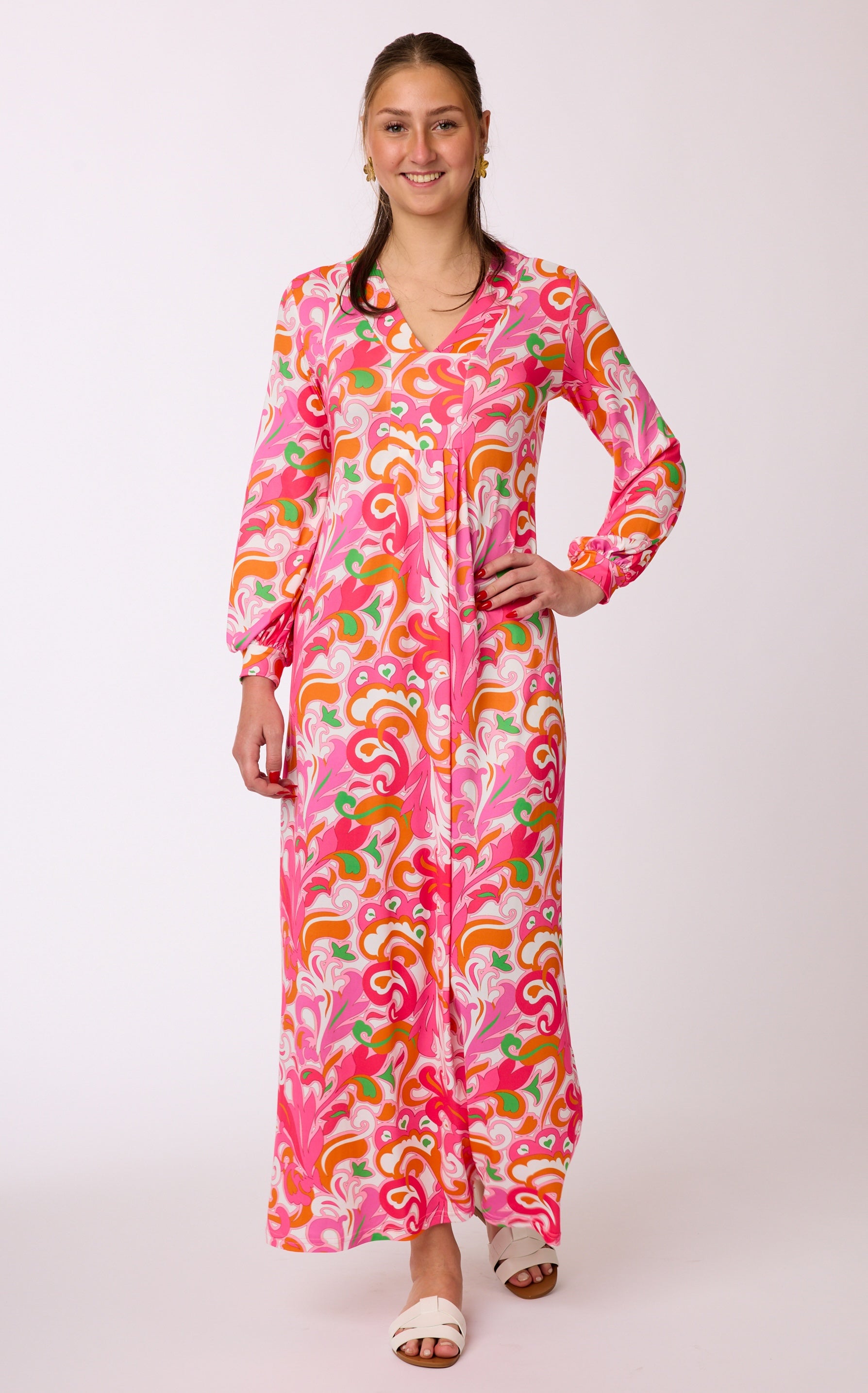 Langes Kleid mit Muster von dem Hamburger Modelabel stegmann mode