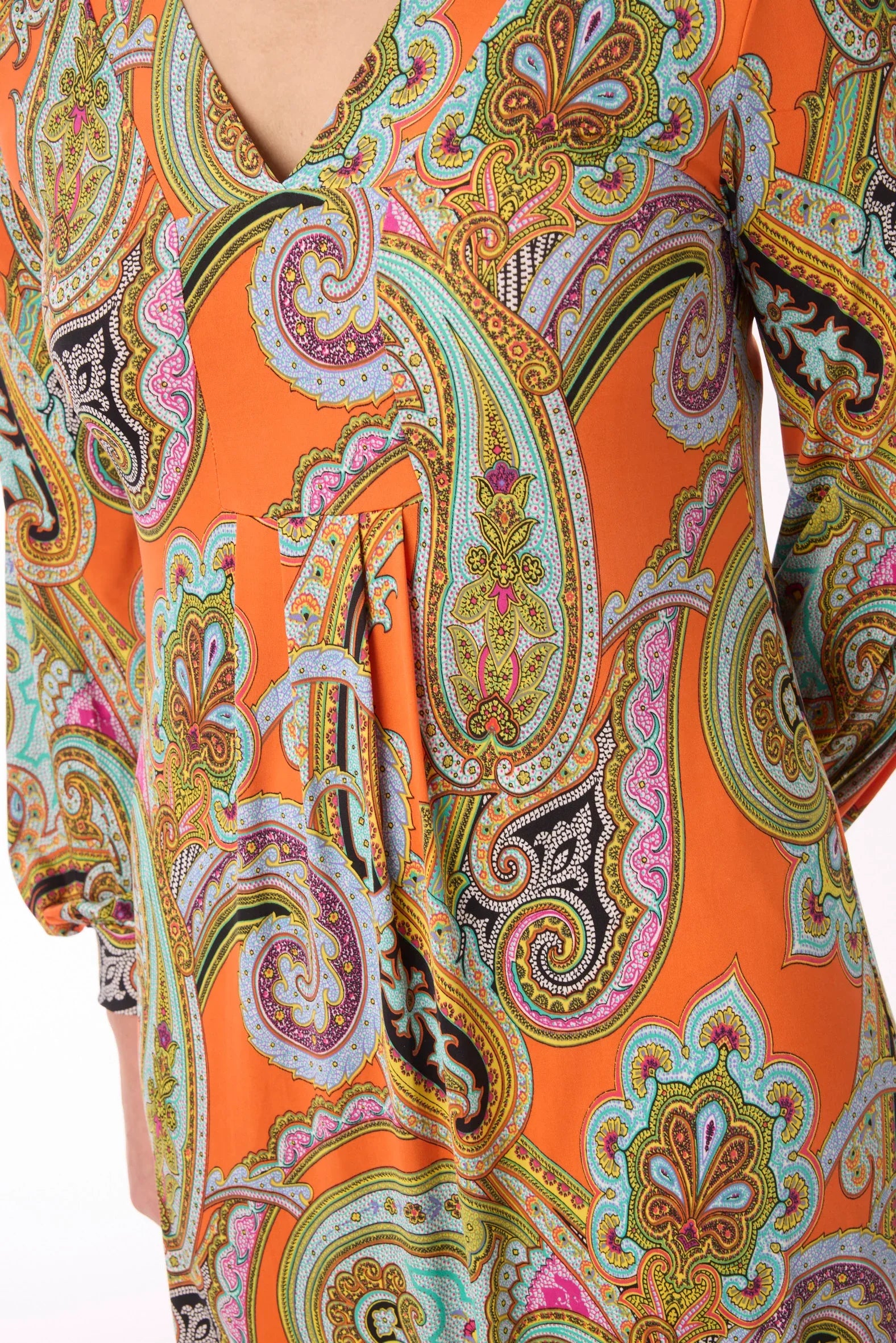 Langes Kleid mit Muster von dem Hamburger Modelabel stegmann mode