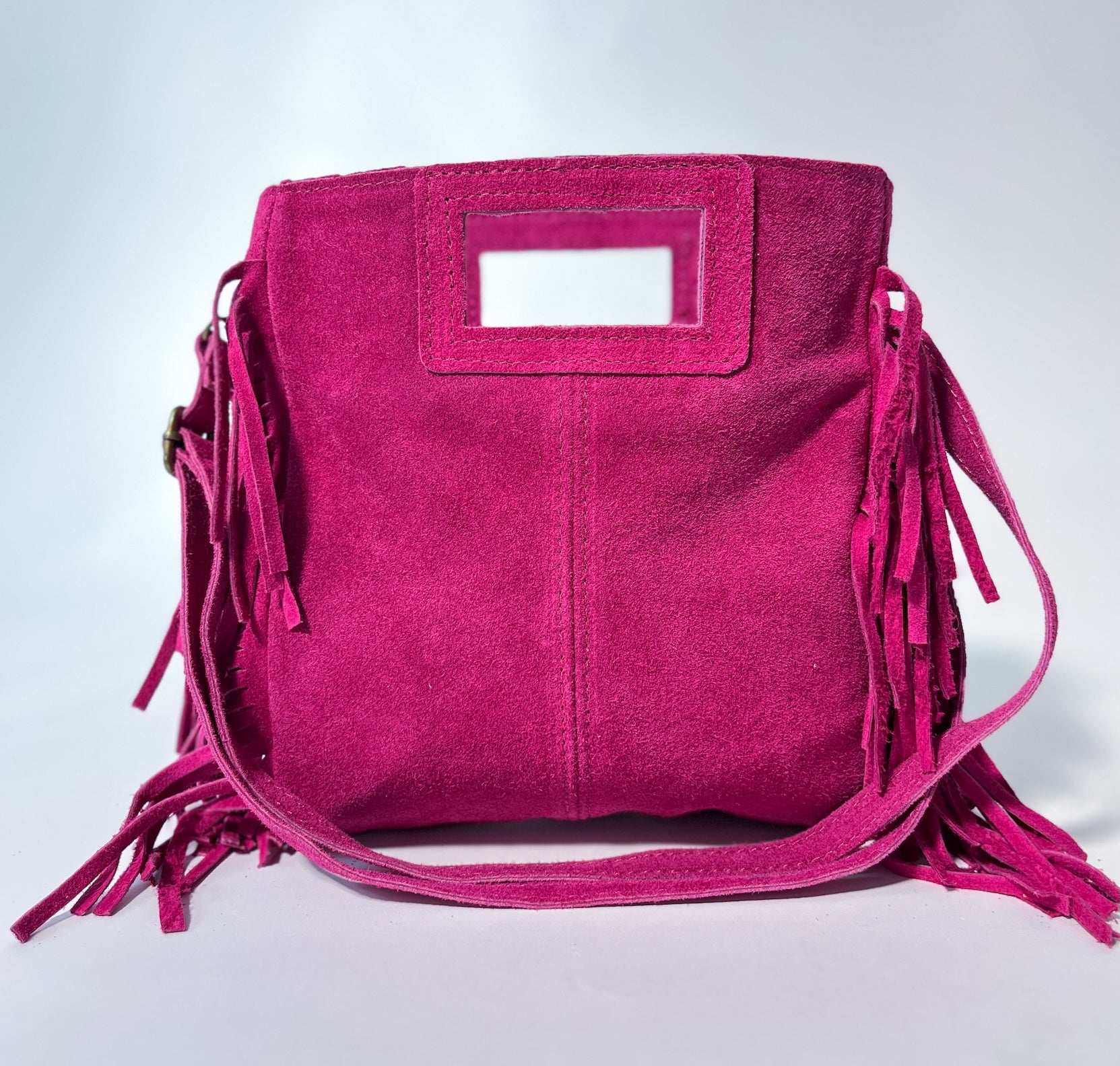 angesagte Fransentasche in Magenta vom Hamburger Modelabel stegmann mode