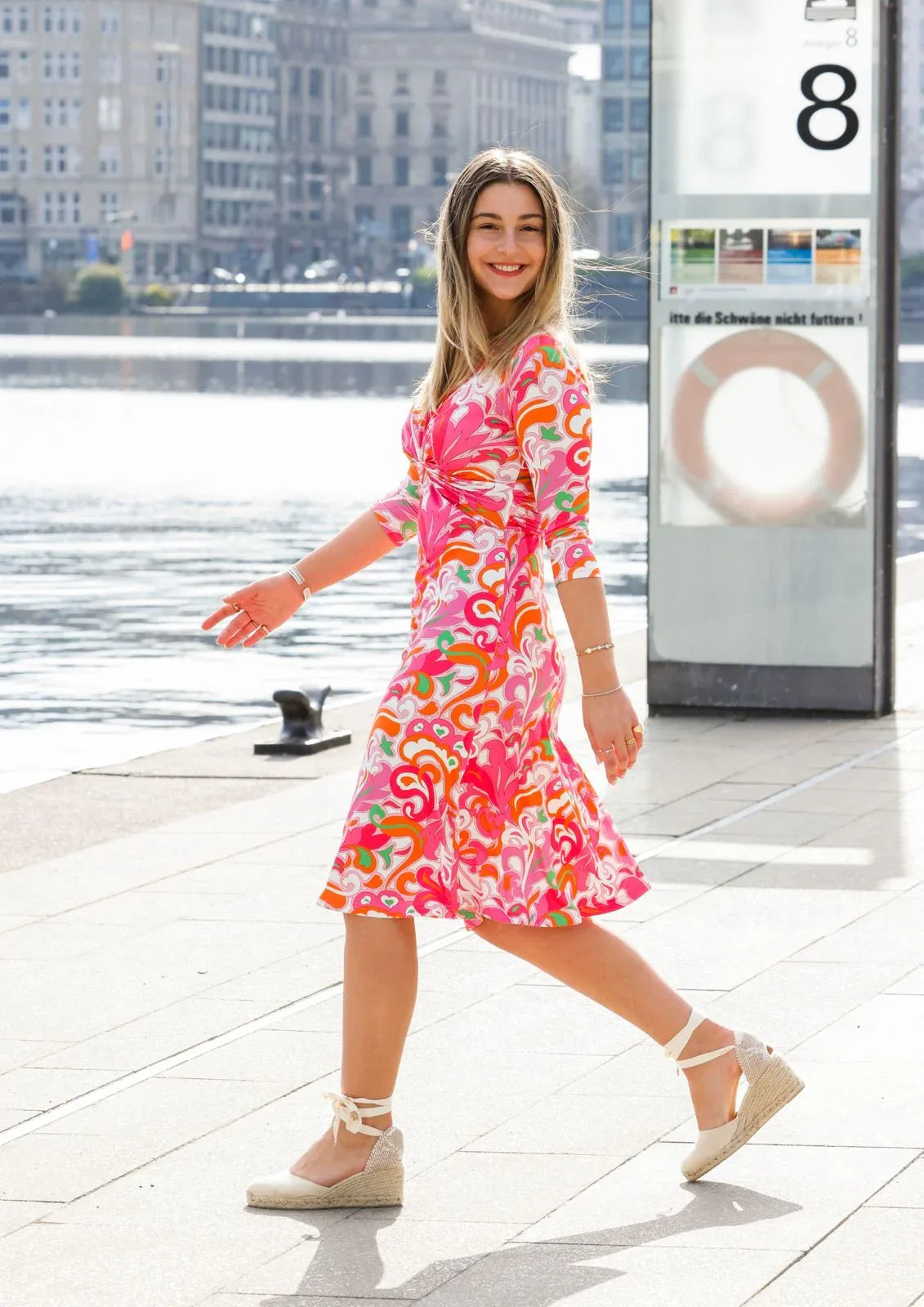 Kleid mit Muster von dem Hamburger Modelabel stegmann mode