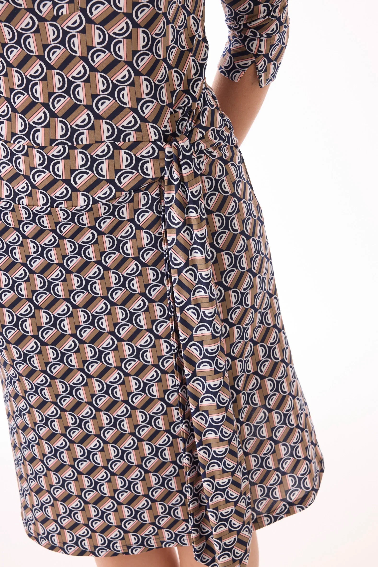 Kleid mit Muster von dem Hamburger Modelabel stegmann mode