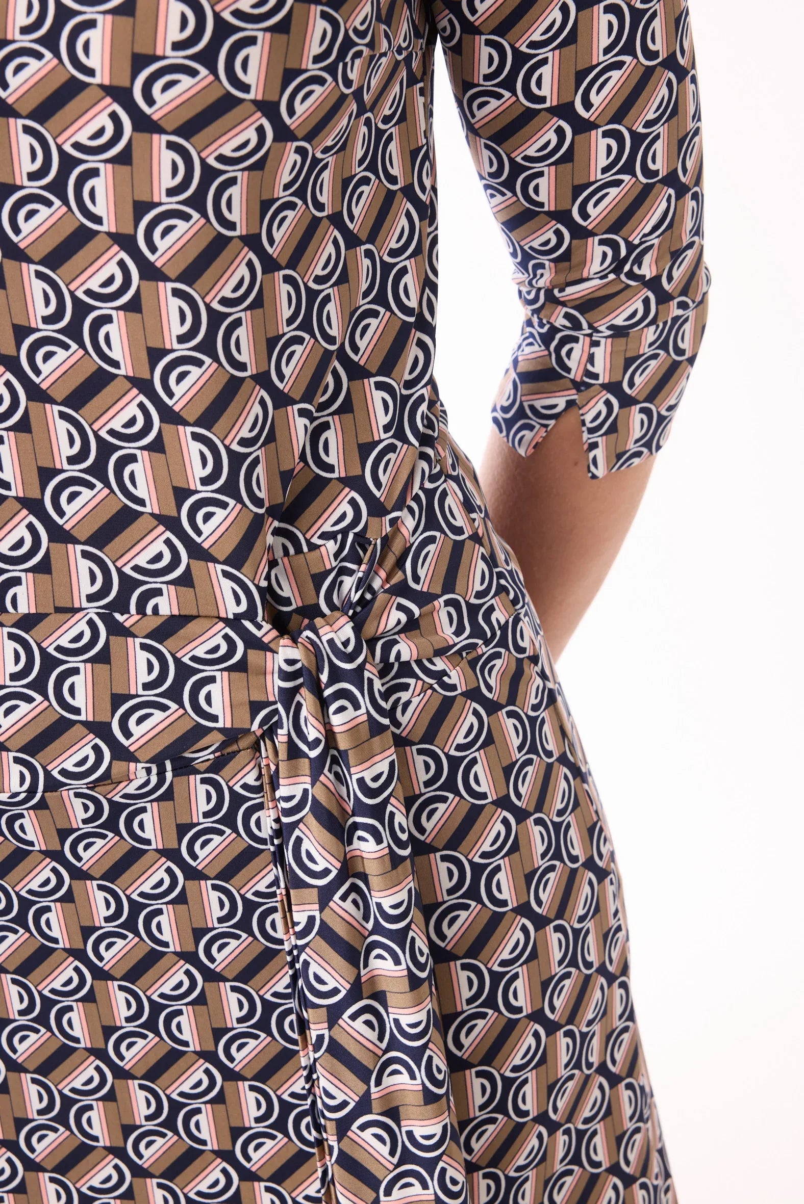 Kleid mit Muster von dem Hamburger Modelabel stegmann mode