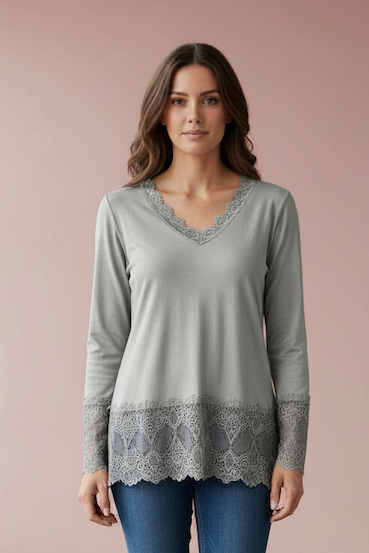 Produktfoto vom Shirt Bonita mit Spitze in der Farbe Hellgrau vom Hamburger Modelabel stegmann mode