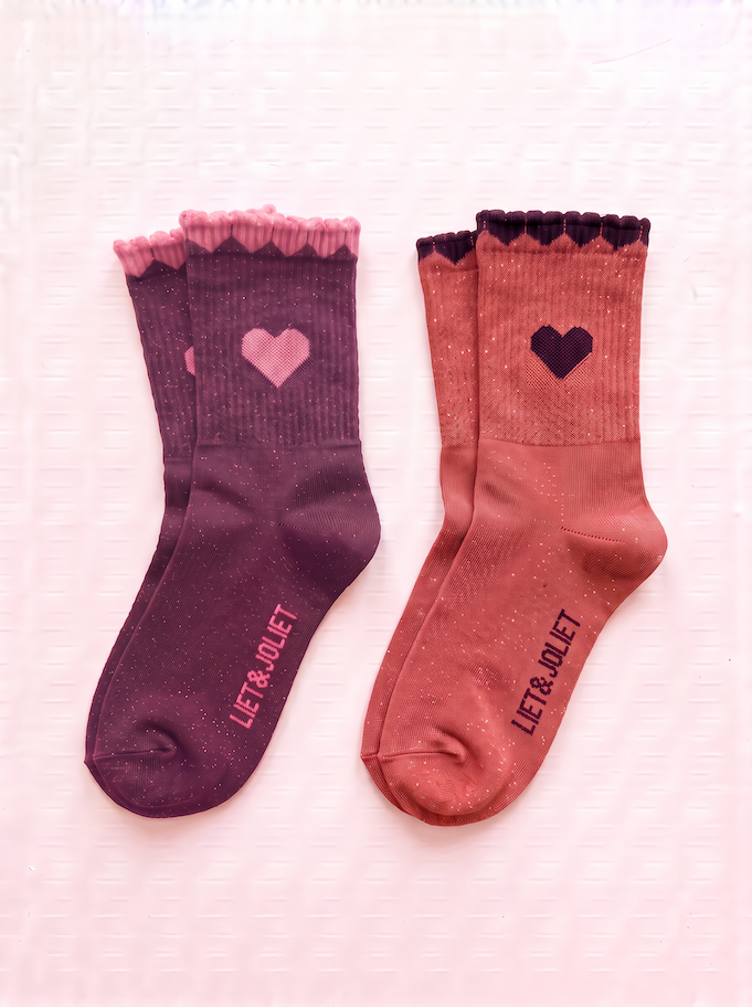Socken Herzchen 2 Paar in den Farben bordeaux und terrakotta vom Hamburger Modelabel Stegmann Mode