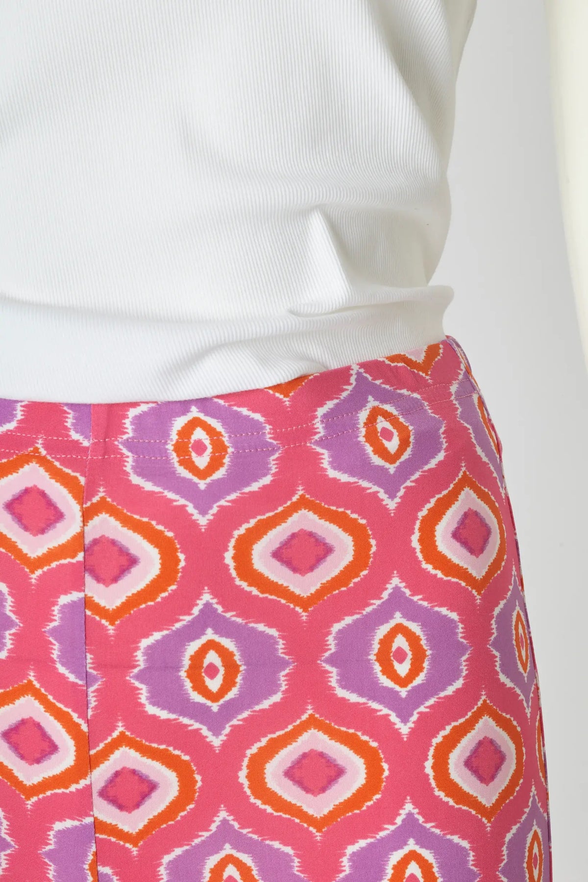 Stoffhose mit Muster von dem Hamburger Modelabel stegmann mode