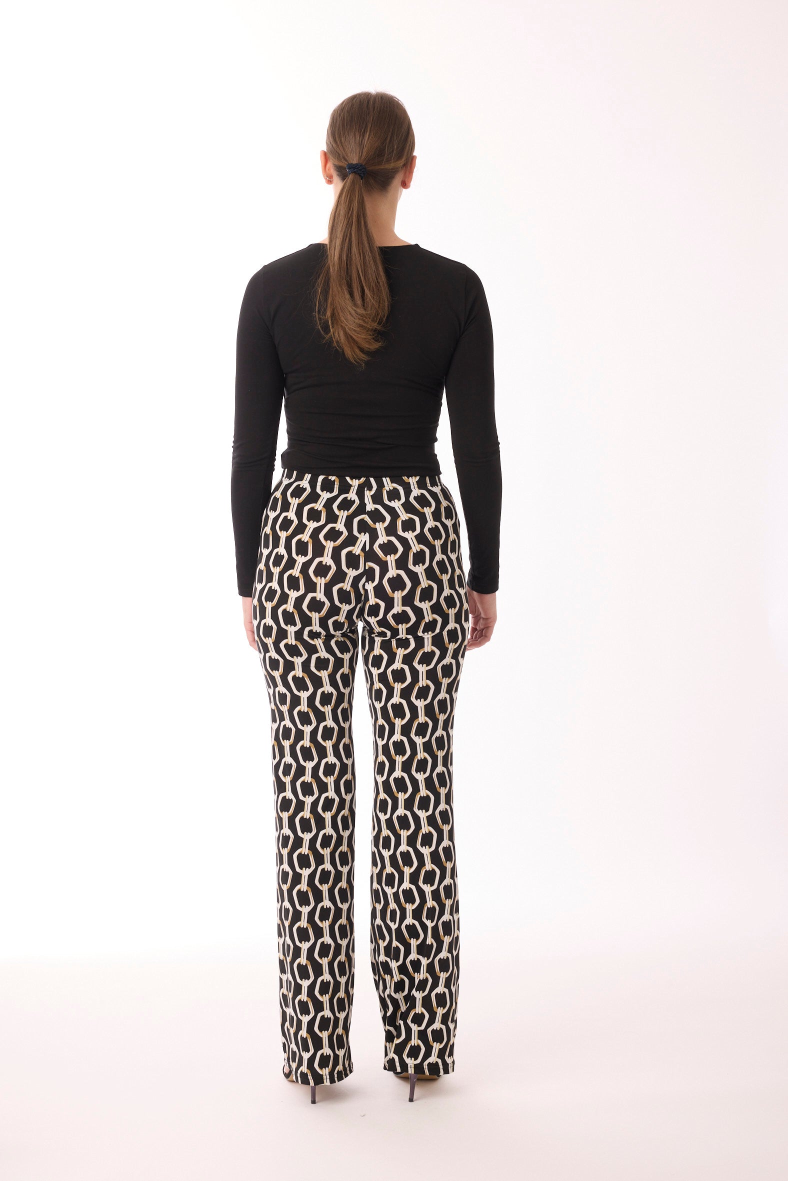 Stoffhose mit Muster von dem Hamburger Modelabel stegmann mode