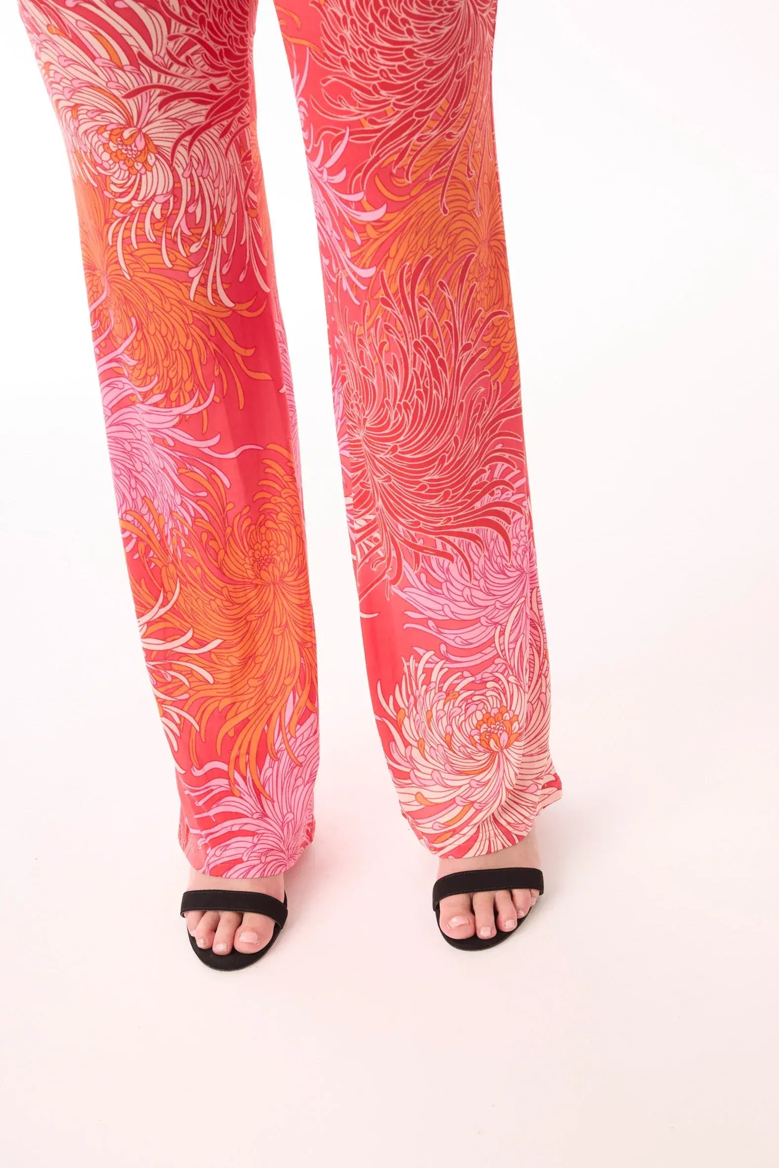 Stoffhose mit Muster von dem Hamburger Modelabel stegmann mode