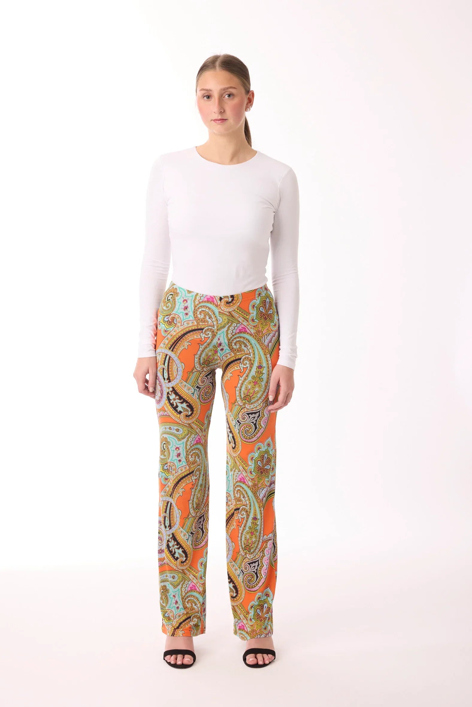 Stoffhose mit Muster von dem Hamburger Modelabel stegmann mode