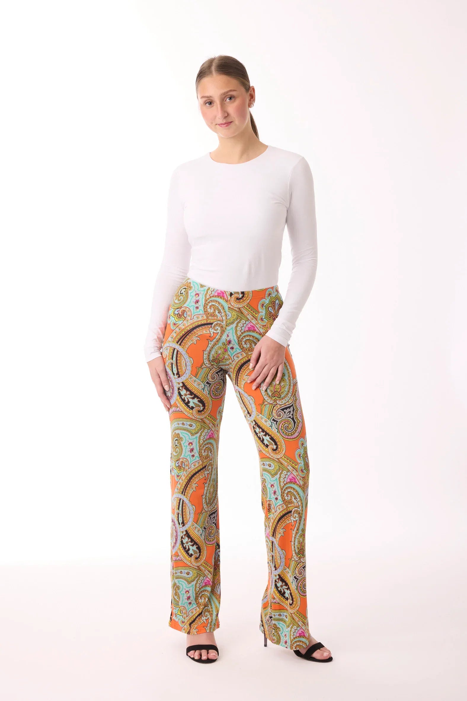 Stoffhose mit Muster von dem Hamburger Modelabel stegmann mode