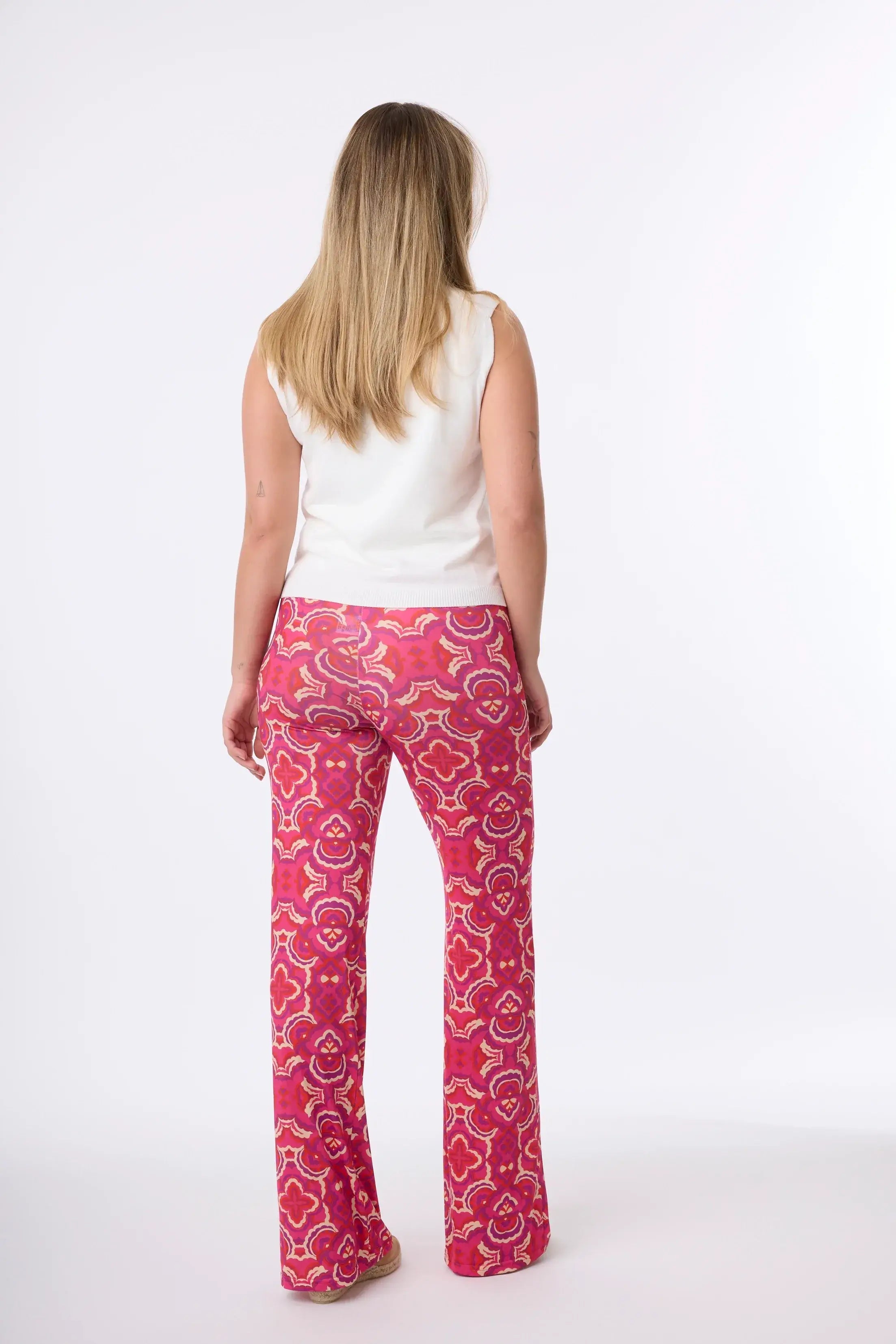 Stoffhose im Print Illusion vom Hamburger Modelabel stegmann mode