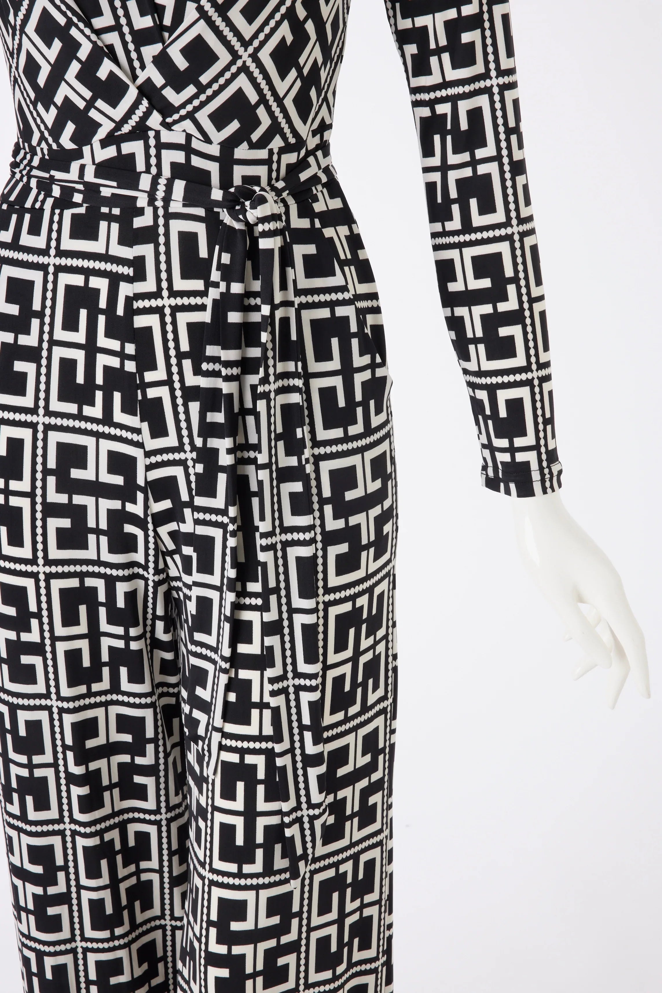 Jumpsuit mit Muster von dem Hamburger Modelabel stegmann mode