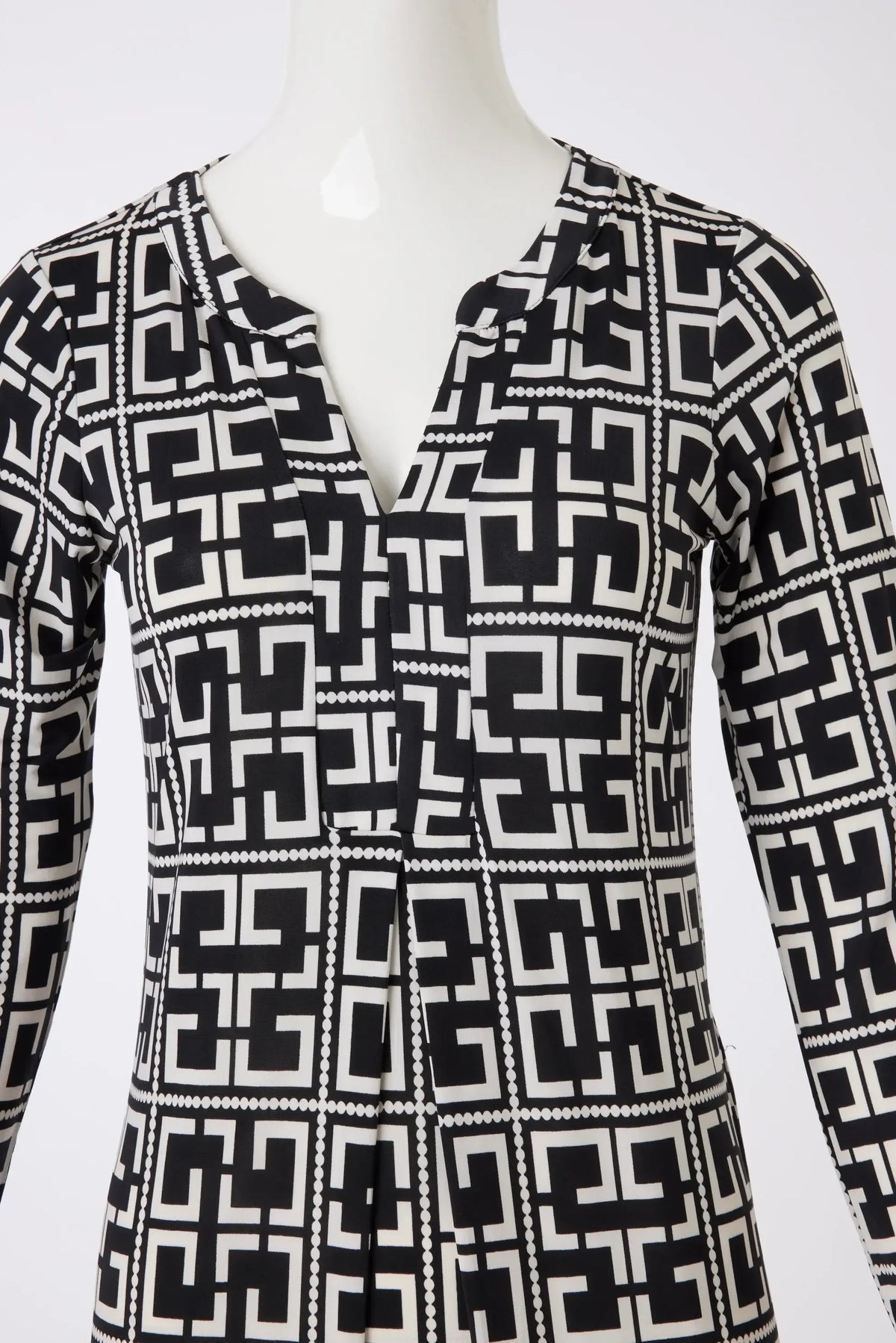 Kleid mit Muster von dem Hamburger Modelabel stegmann mode
