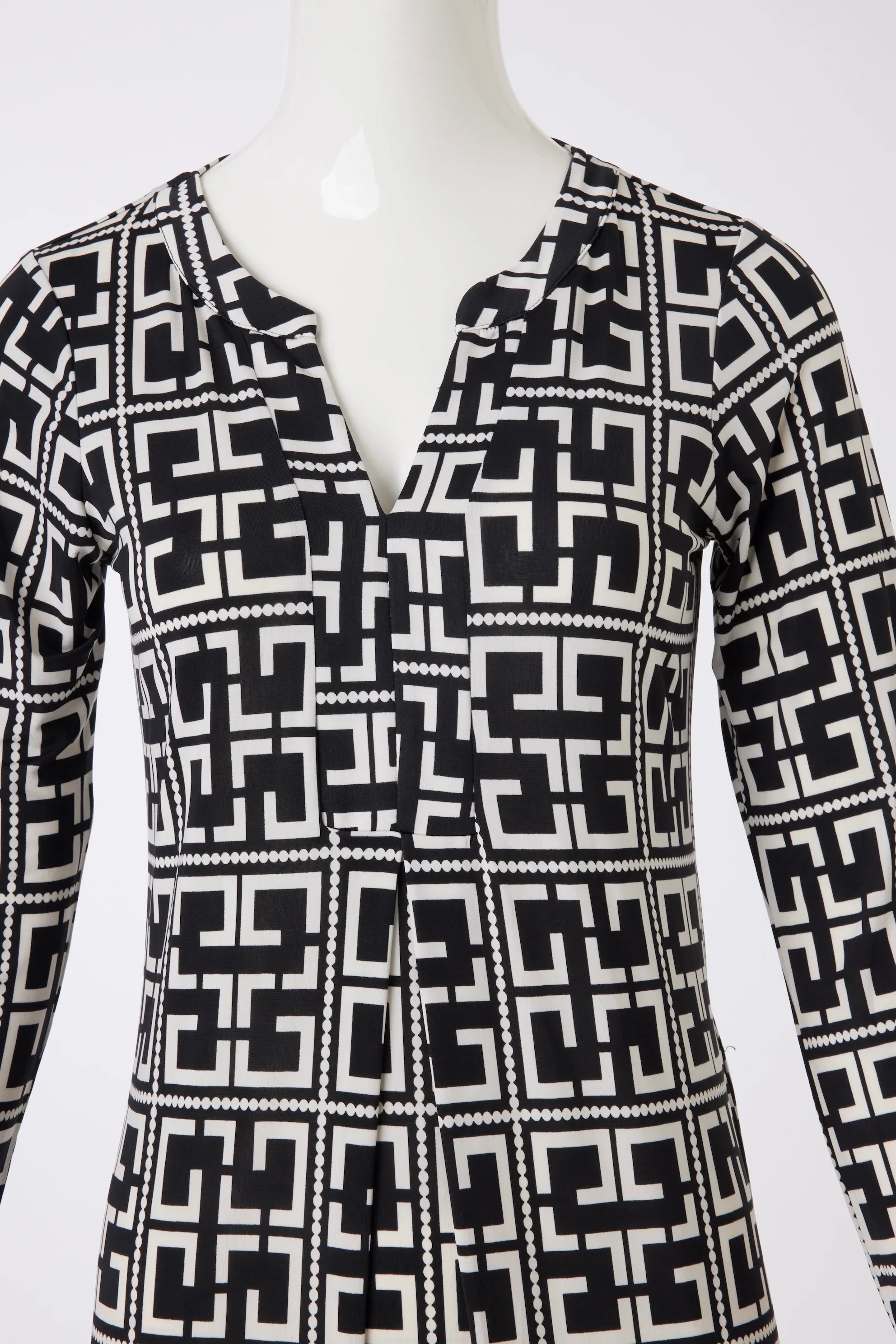 Kleid mit Muster von dem Hamburger Modelabel stegmann mode