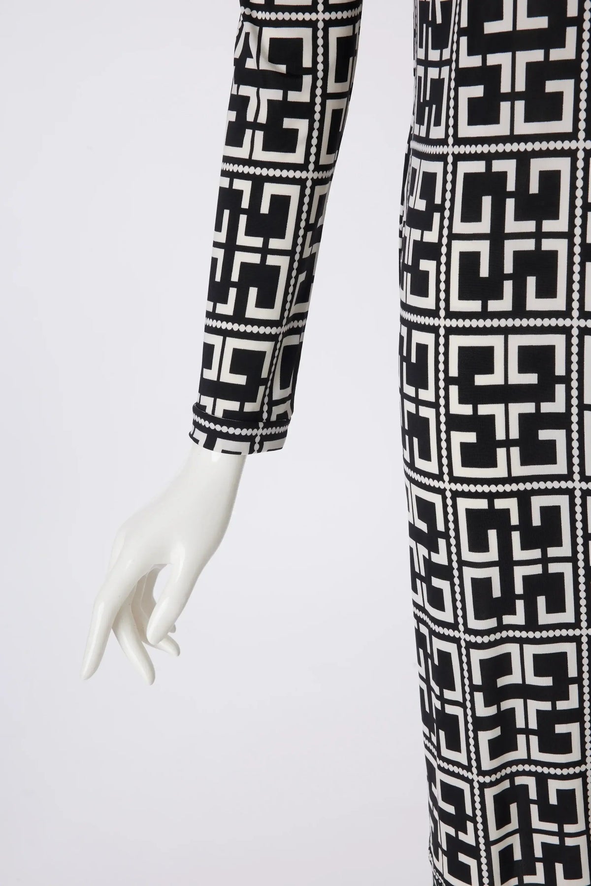 Kleid mit Muster von dem Hamburger Modelabel stegmann mode