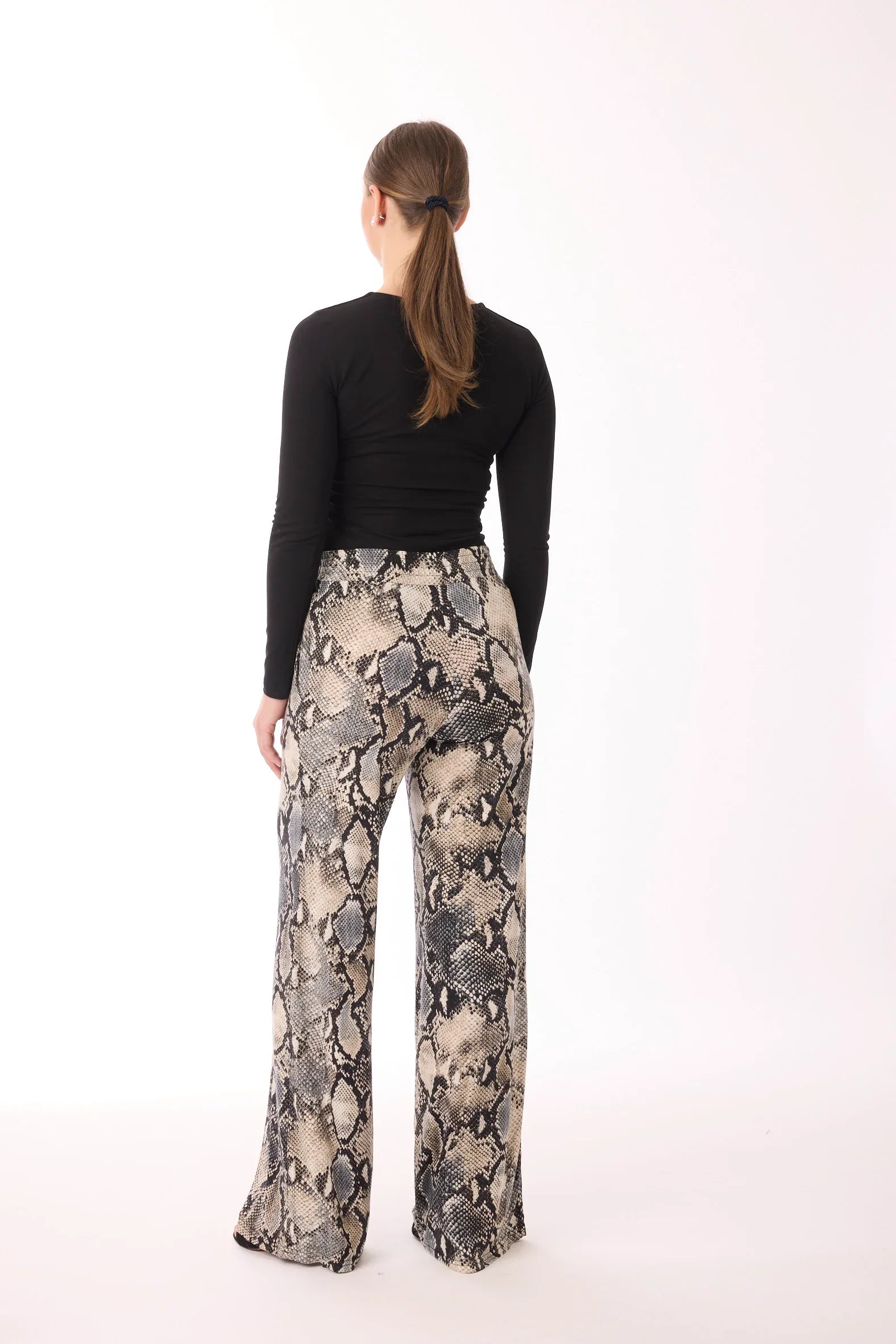 Marlene Hose mit Muster von dem Hamburger Modelabel stegmann mode