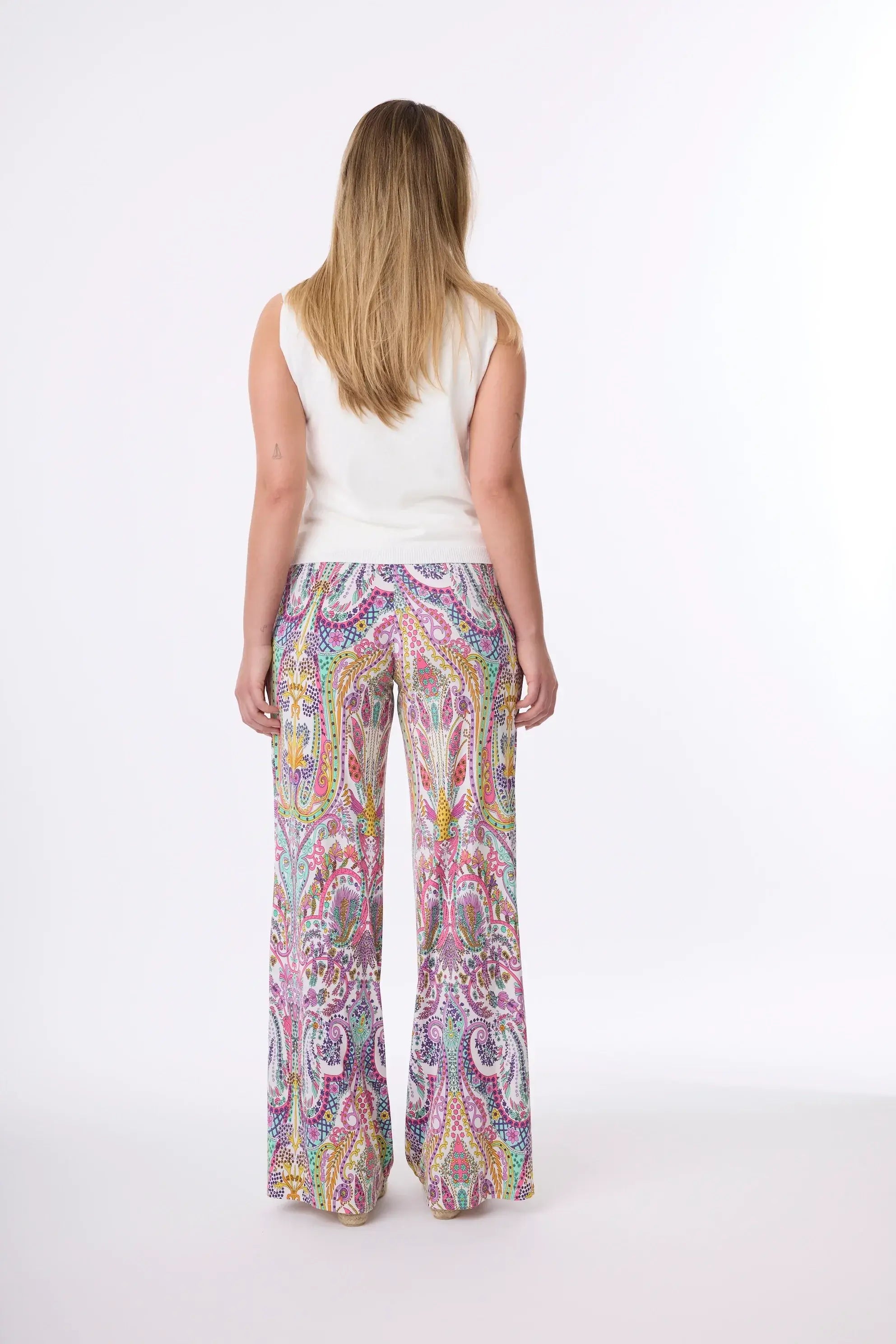 Marlene Hose im Print Cashmere Palais vom Hamburger Modelabel stegmann mode