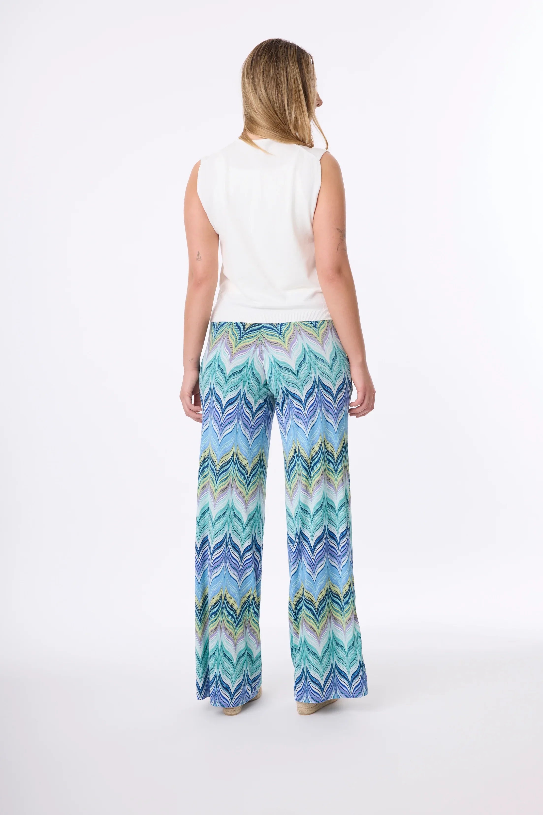 Marlene Hose im Print Zick Zack Violet vom Hamburger Modelabel stegmann mode