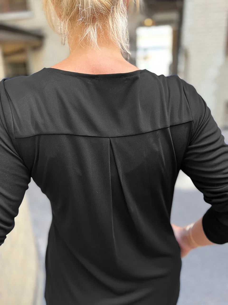 Kleid Schwarz von dem Hamburger Modelabel stegmann mode