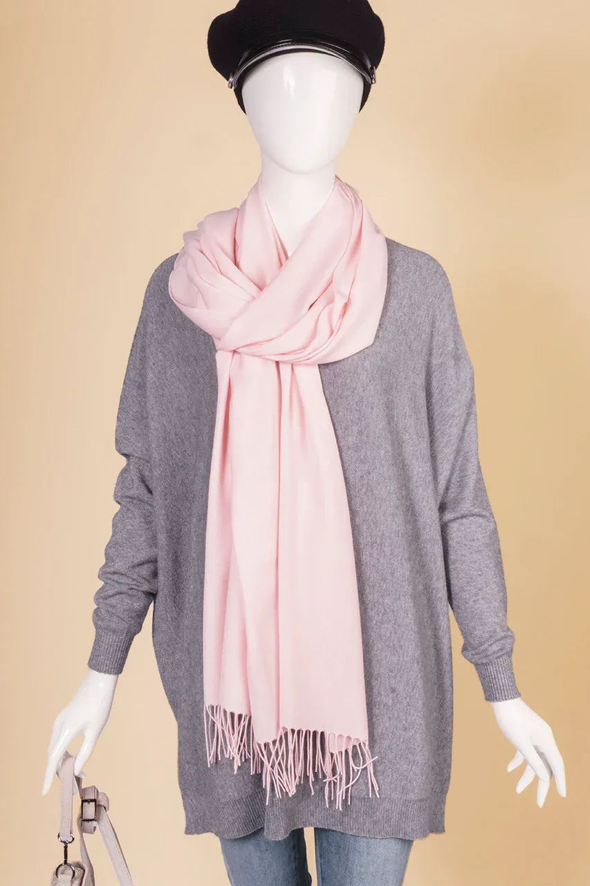 Pashima-Schal mit Fransen von dem Hamburger Modelabel stegmann mode