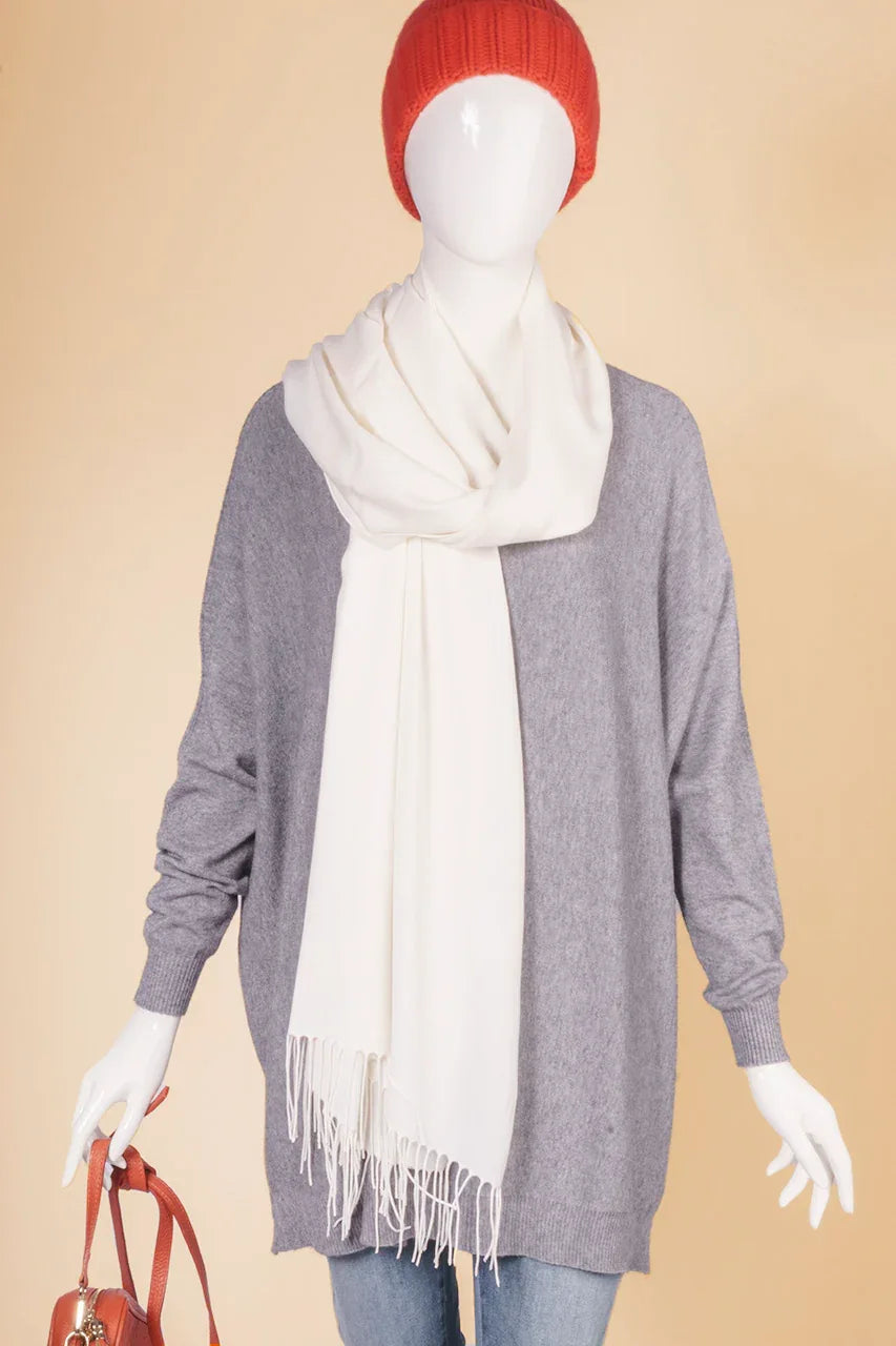 Pashima-Schal mit Fransen von dem Hamburger Modelabel stegmann mode